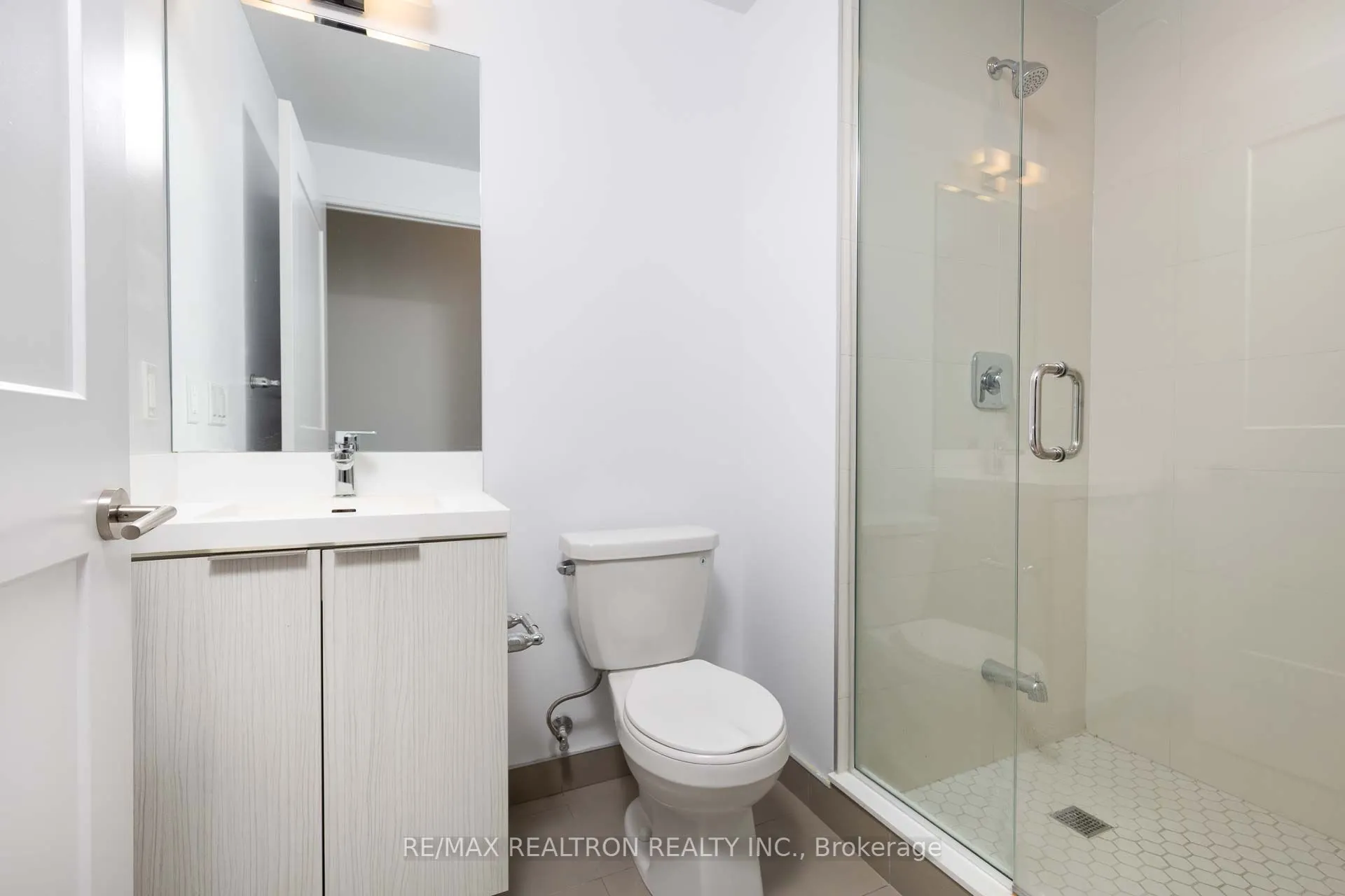 50 Dunfield Avenue #1917