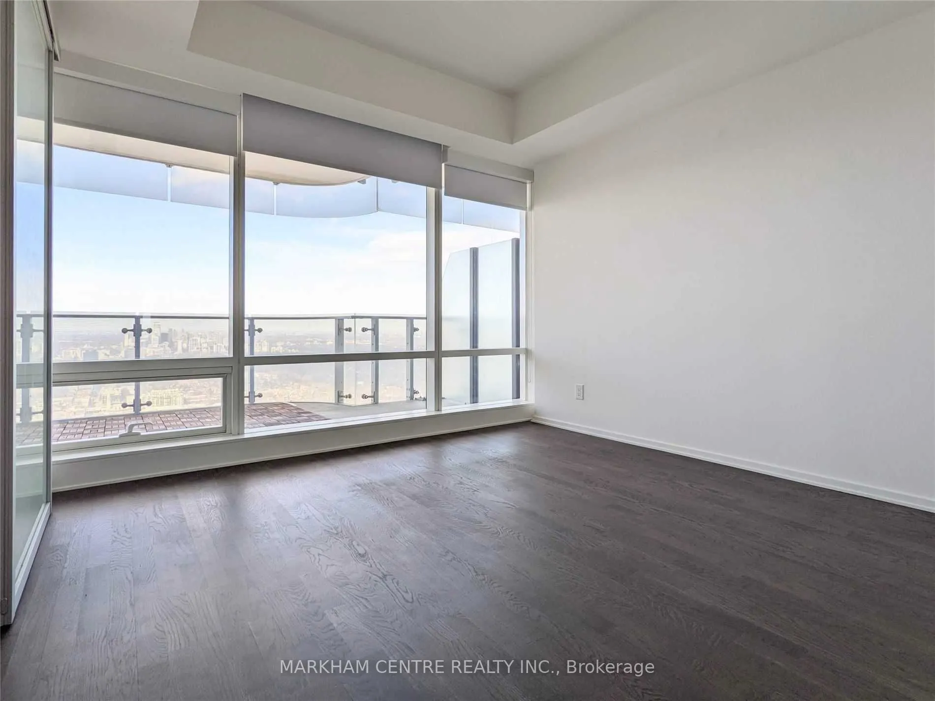 1 Bloor Street E, #5710