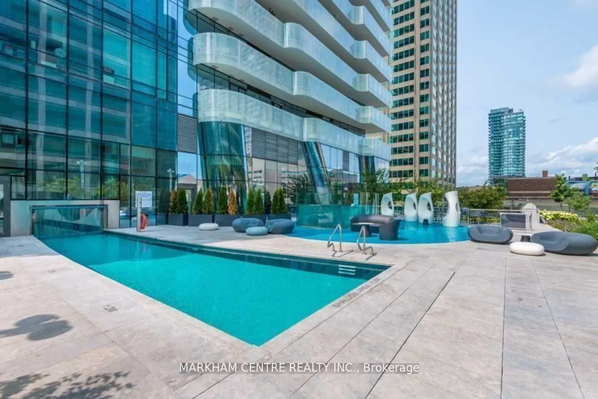 1 Bloor Street E, #5710