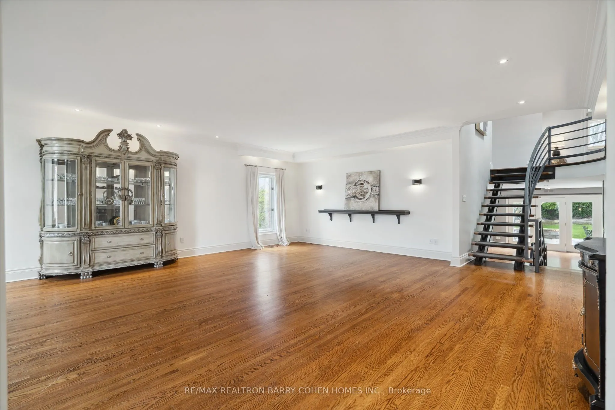 9 Montressor Drive
