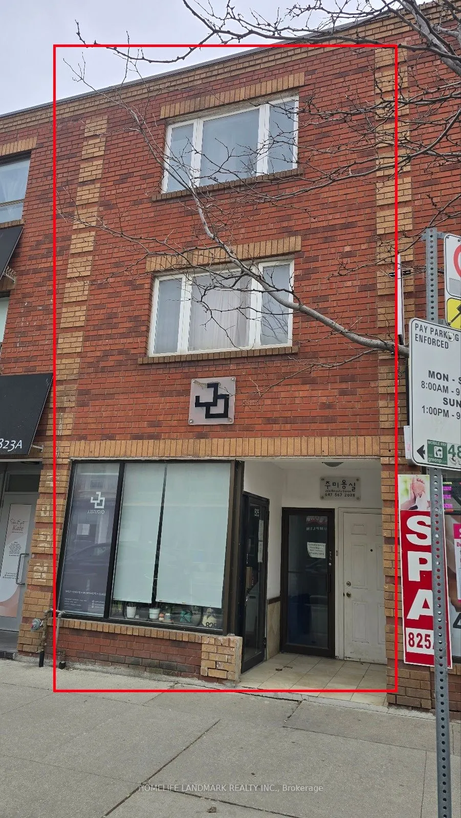 825 BLOOR Street W