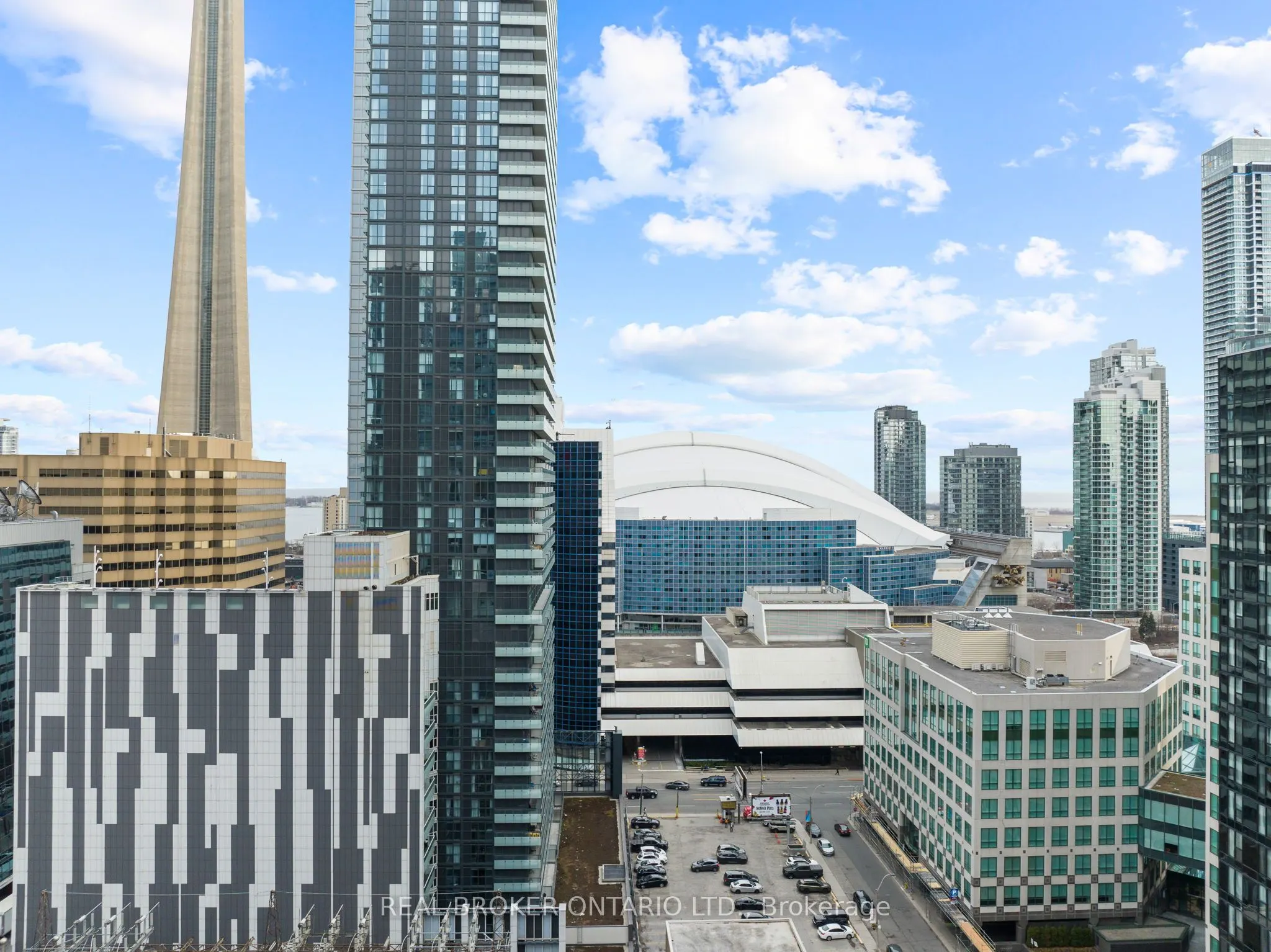 250 Wellington Street, #1227
