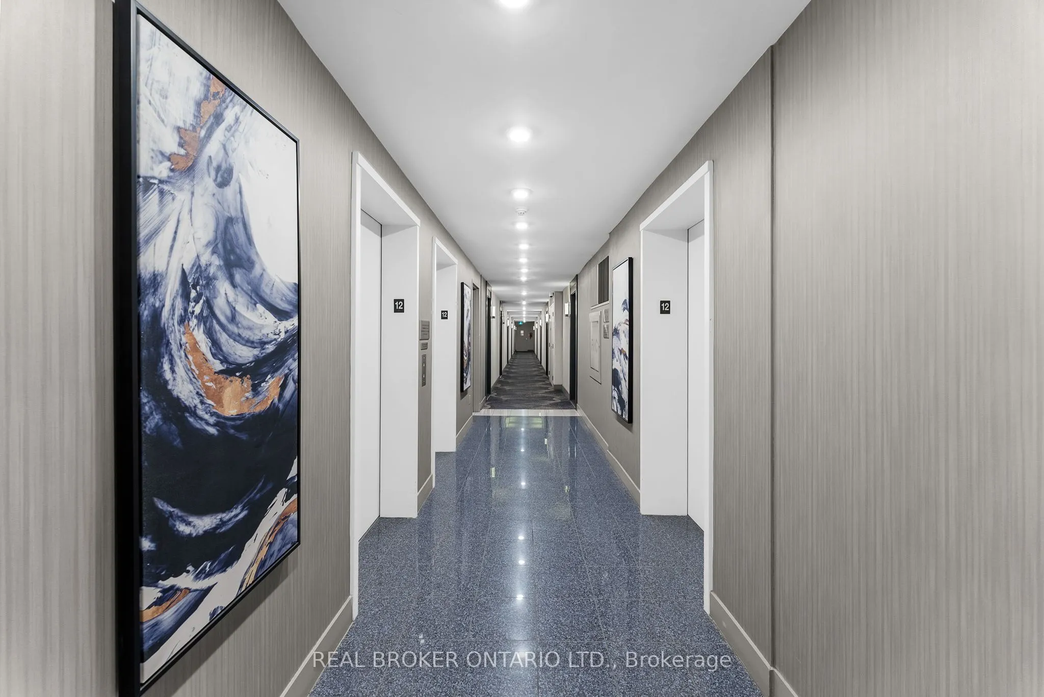 250 Wellington Street, #1227