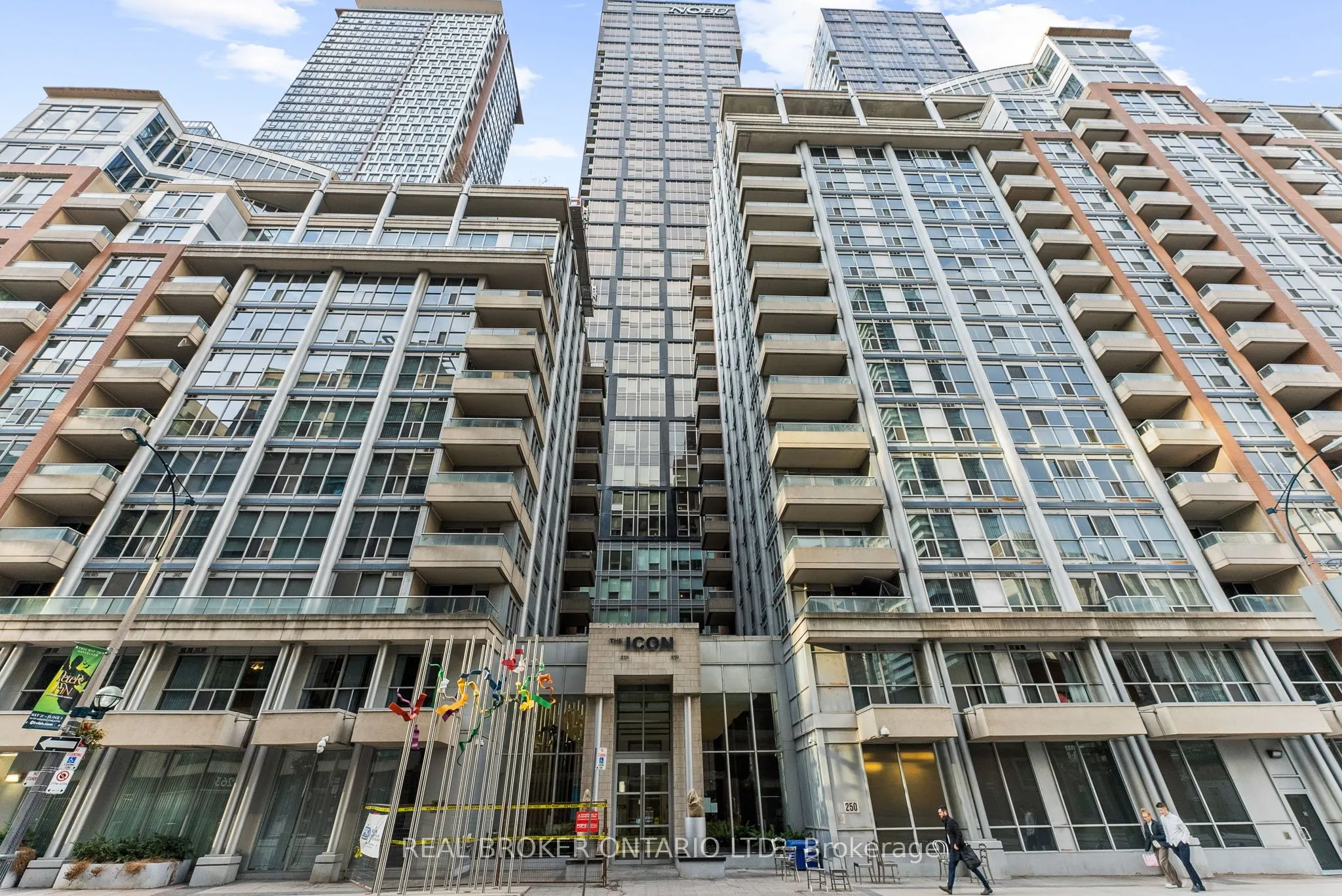 250 Wellington Street, #1227