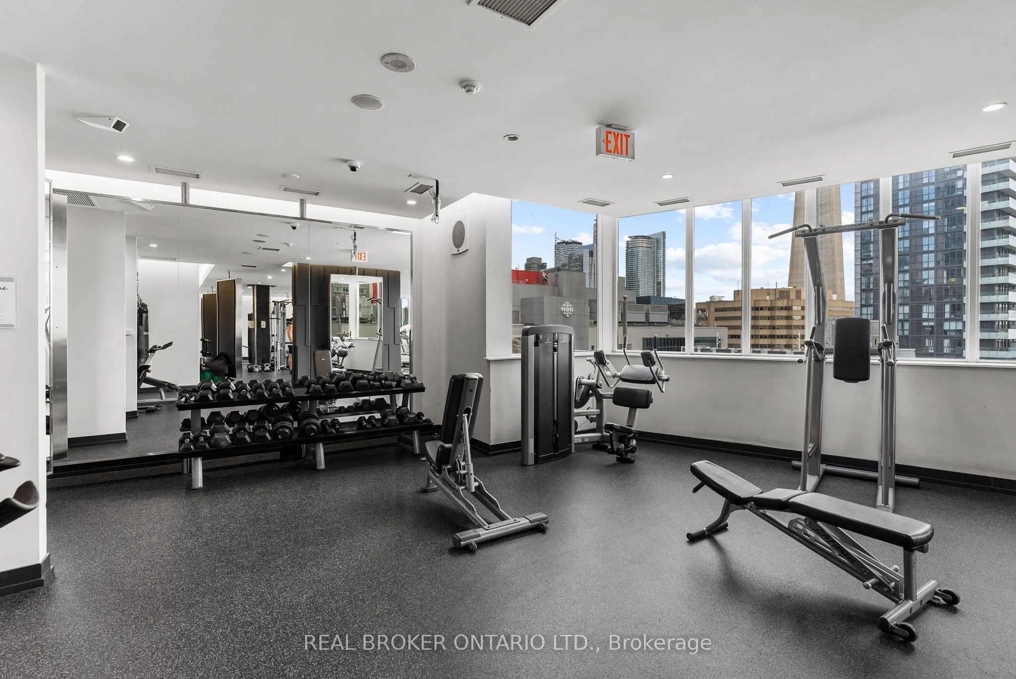 250 Wellington Street, #1227