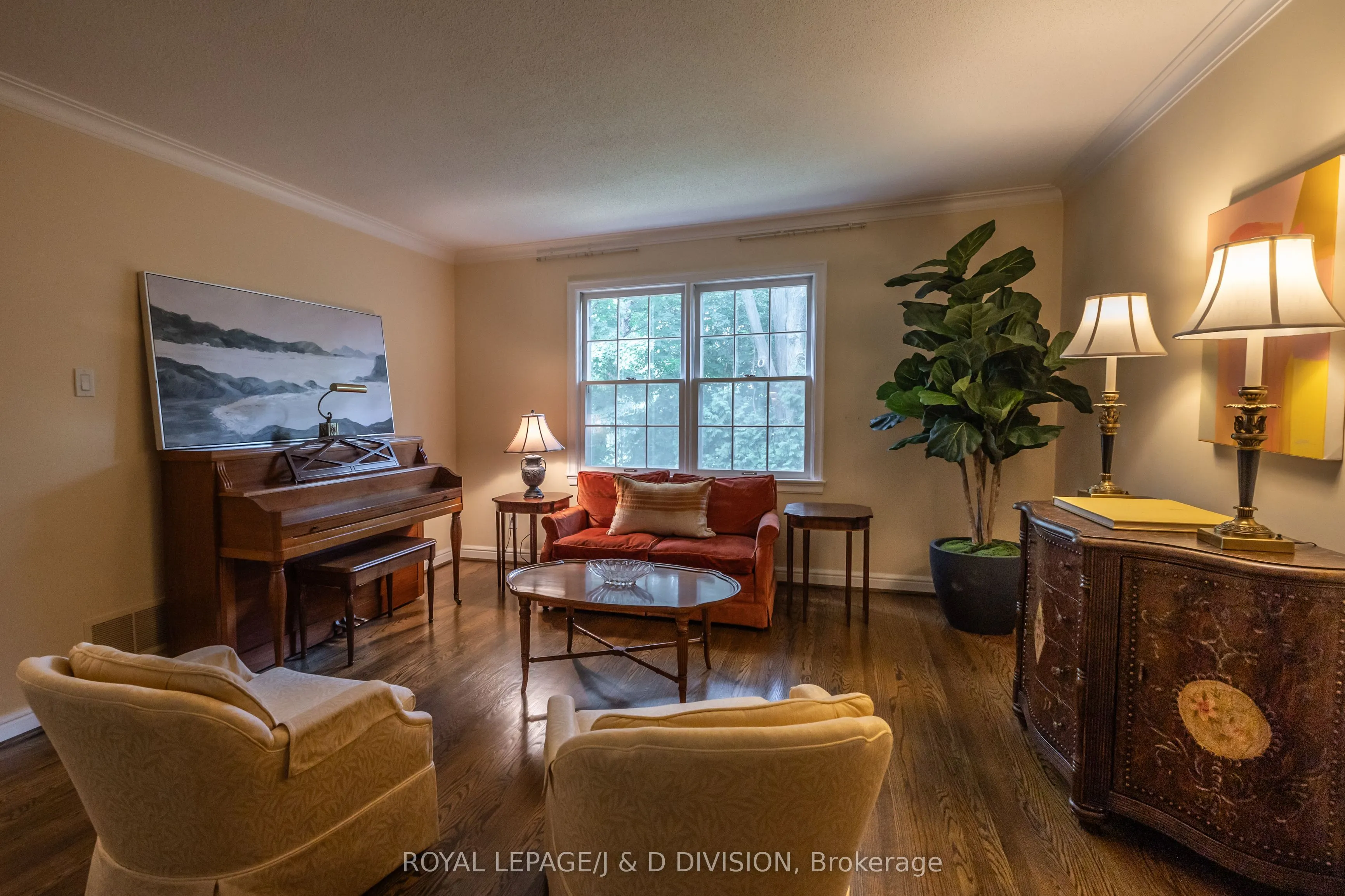 16 Bobwhite Crescent
