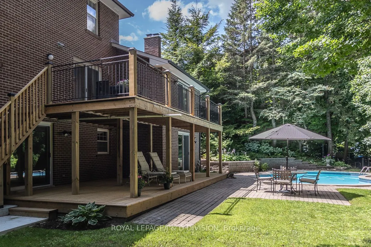16 Bobwhite Crescent