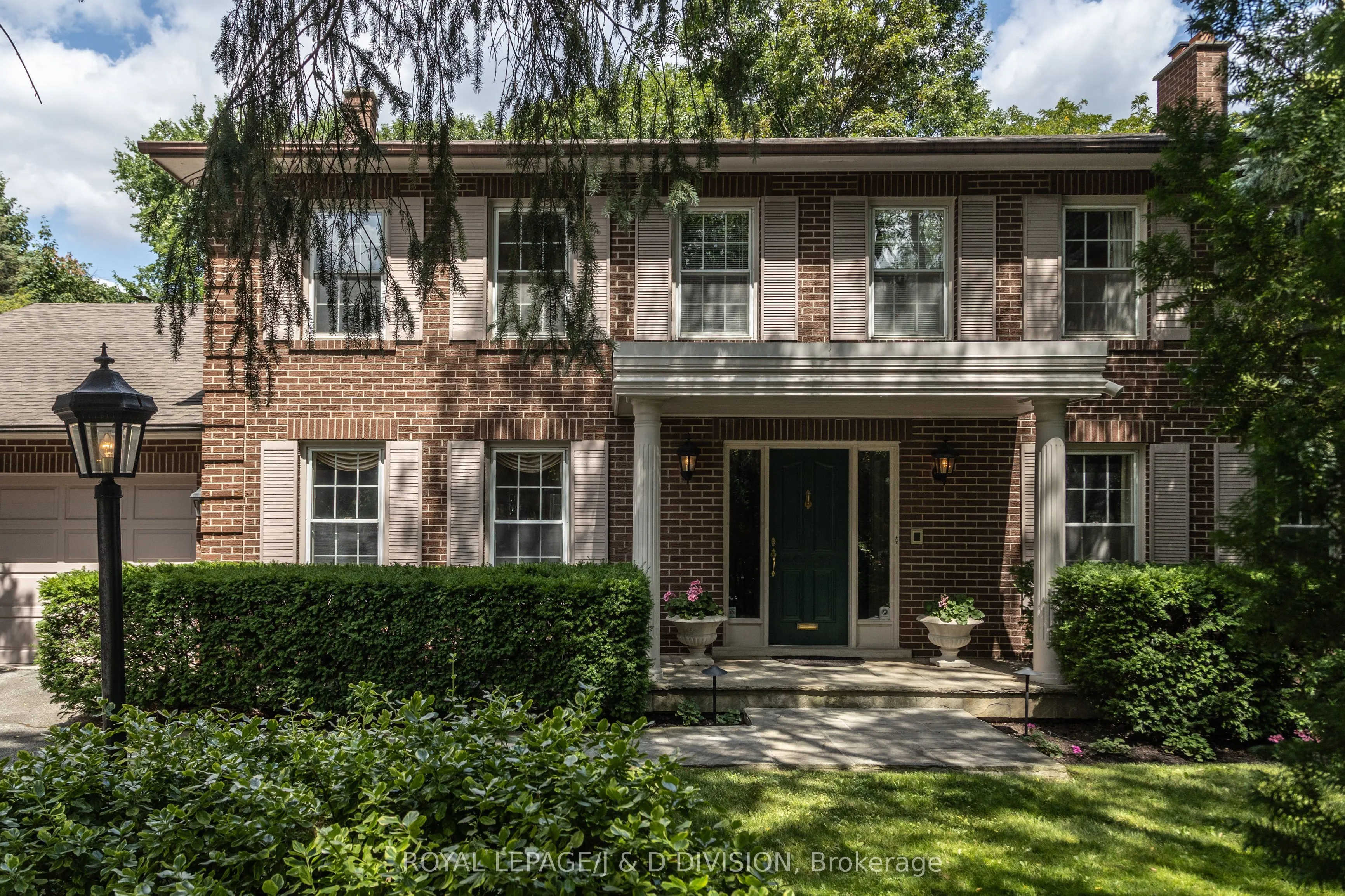 16 Bobwhite Crescent