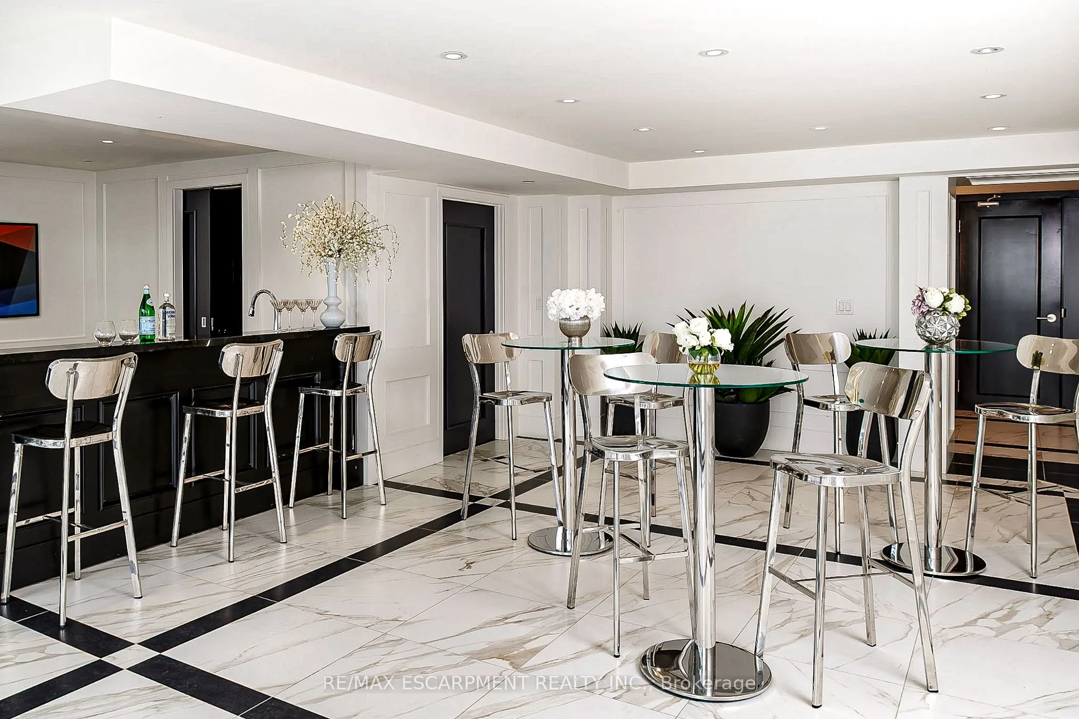 955 BAY Street #1809