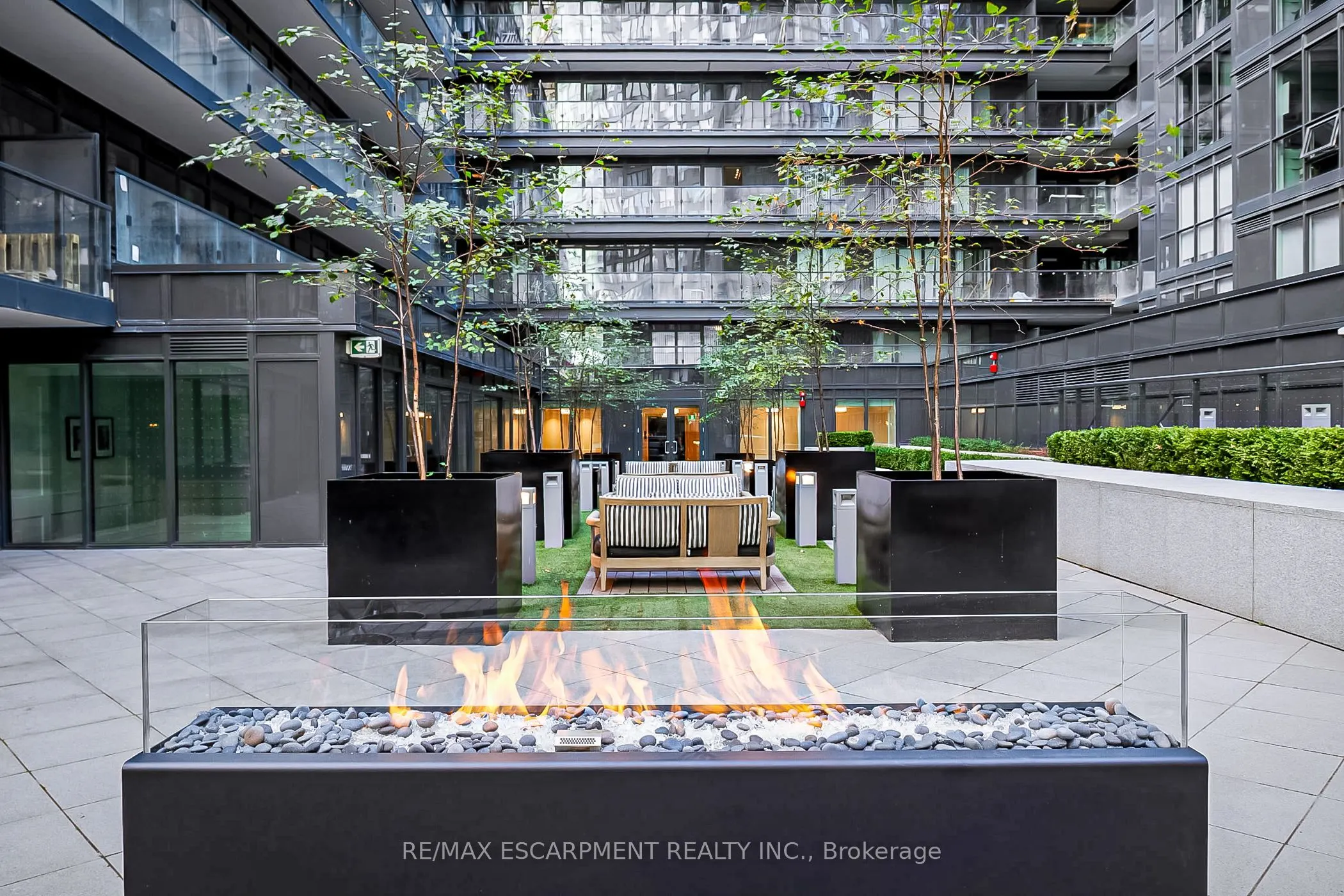 955 BAY Street #1809