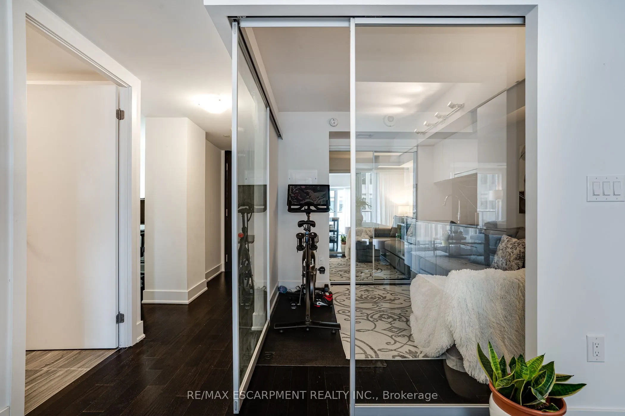 955 BAY Street #1809