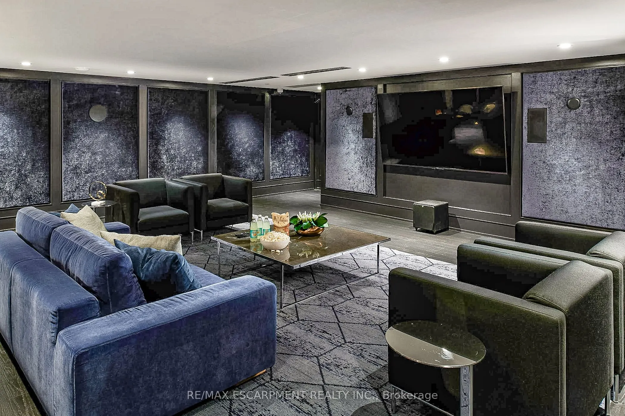 955 BAY Street #1809