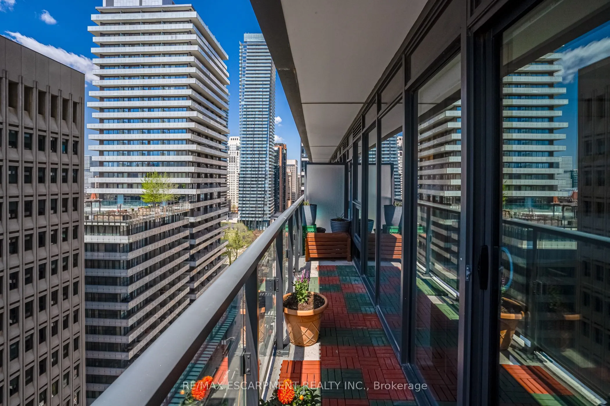 955 BAY Street #1809