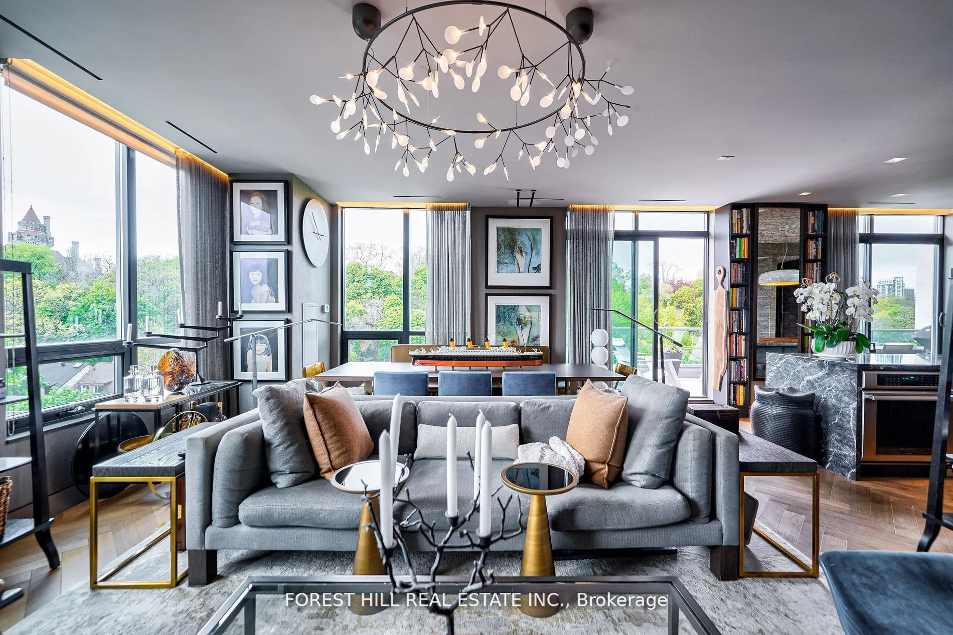 377 Madison Avenue, #706