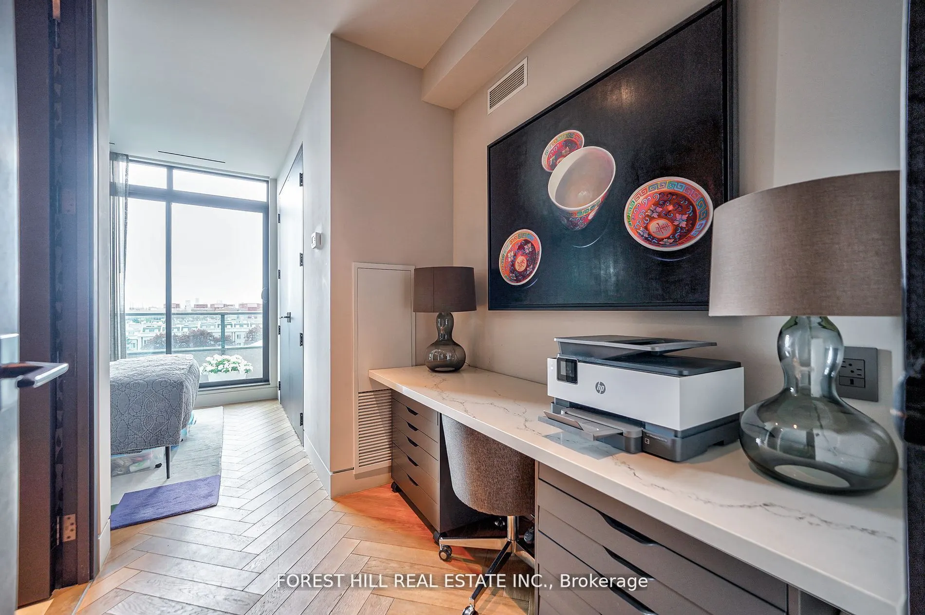 377 Madison Avenue, #706