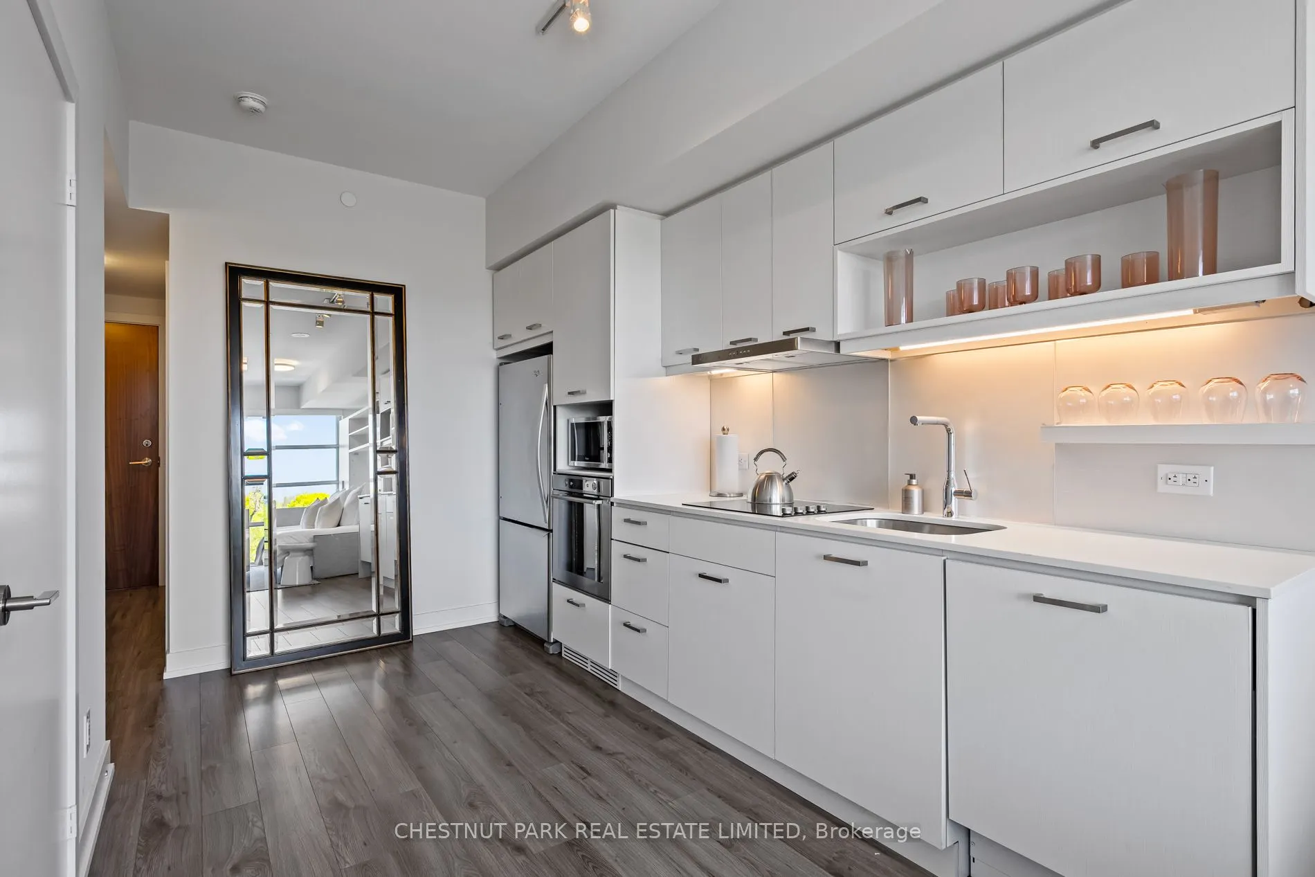 170 Chiltern Hill Road, #805