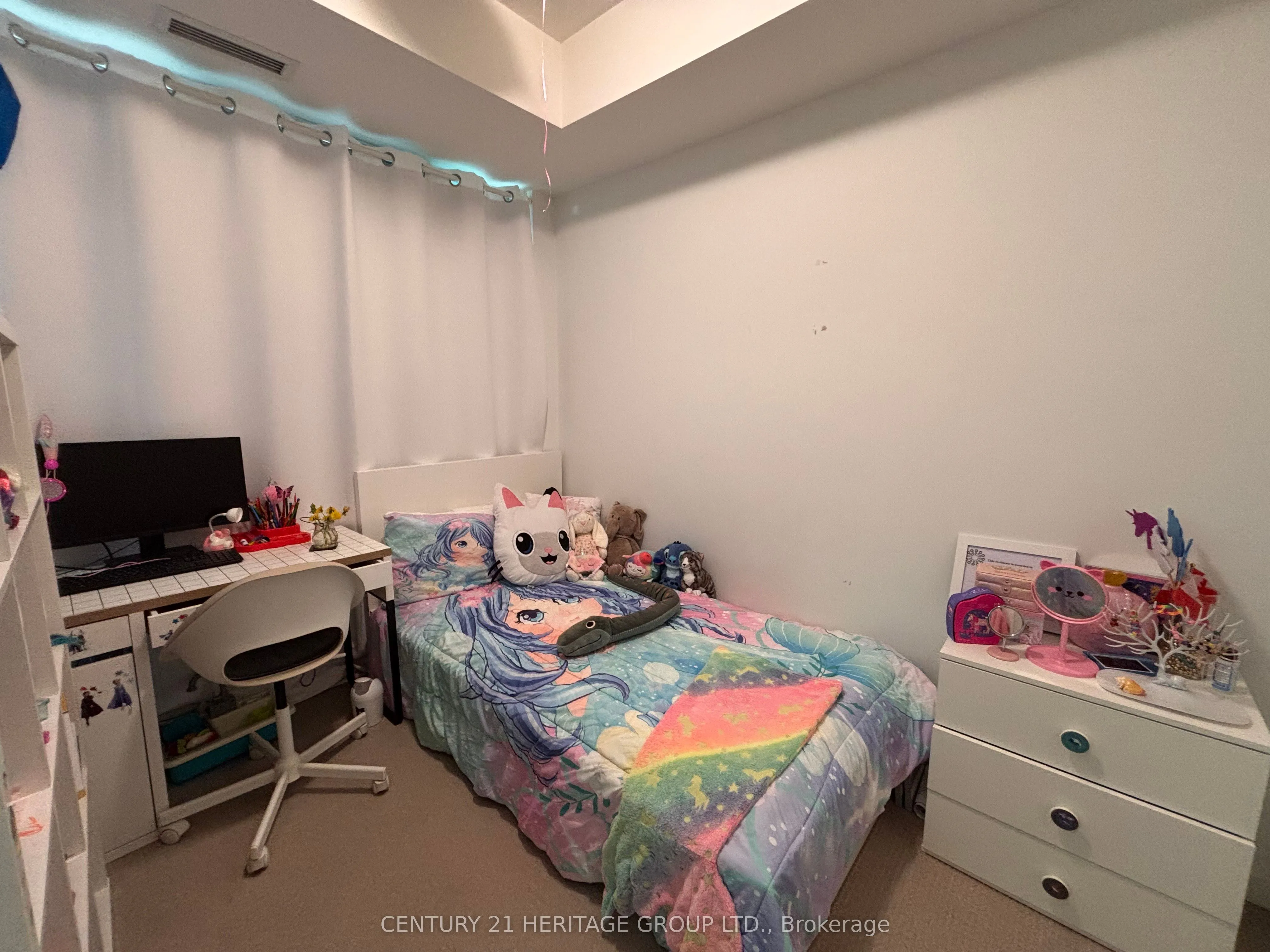9 Bogert Avenue, #2406