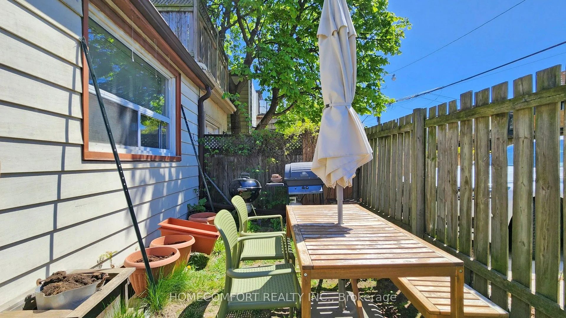 230 Robert Street