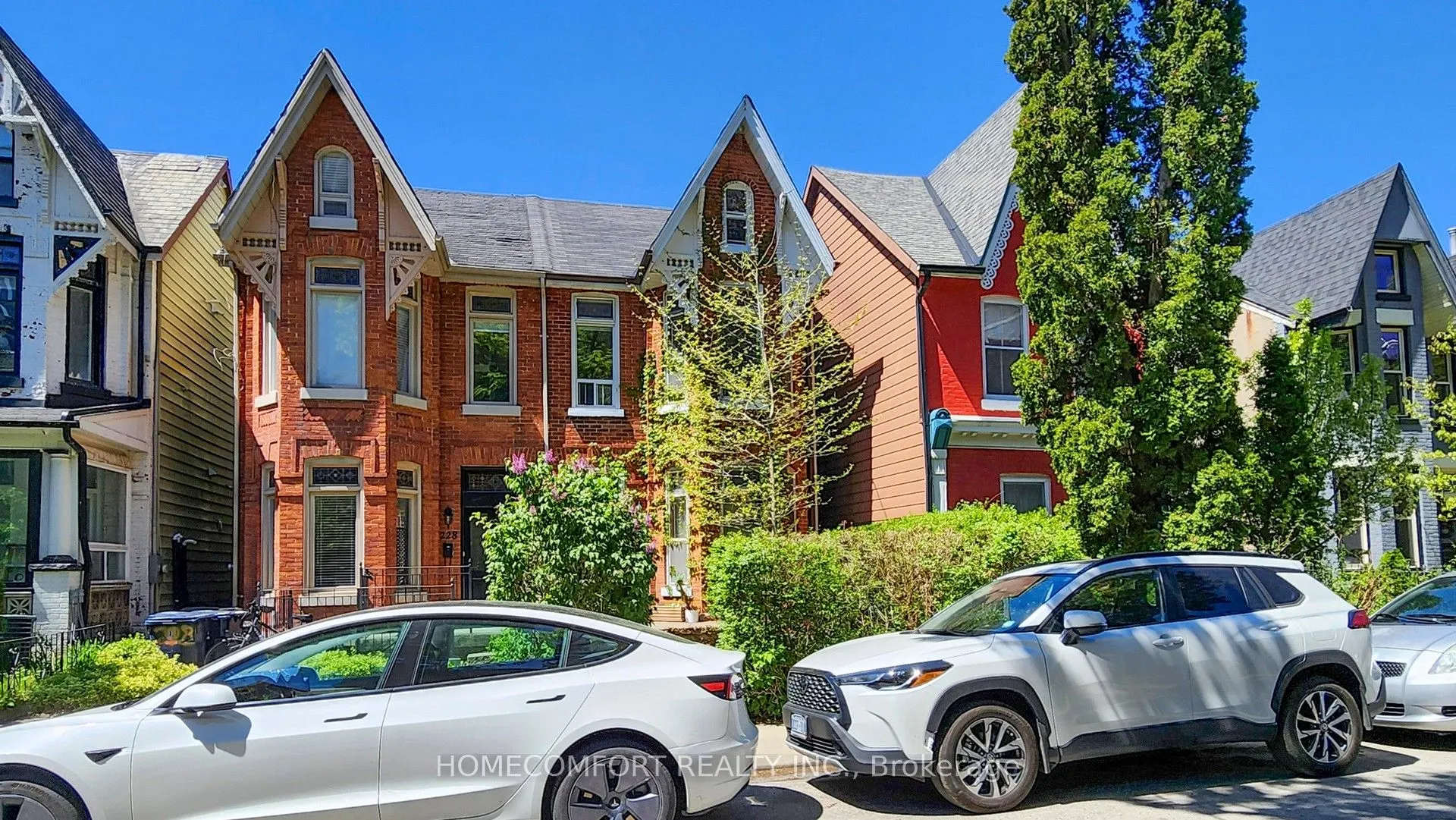 230 Robert Street