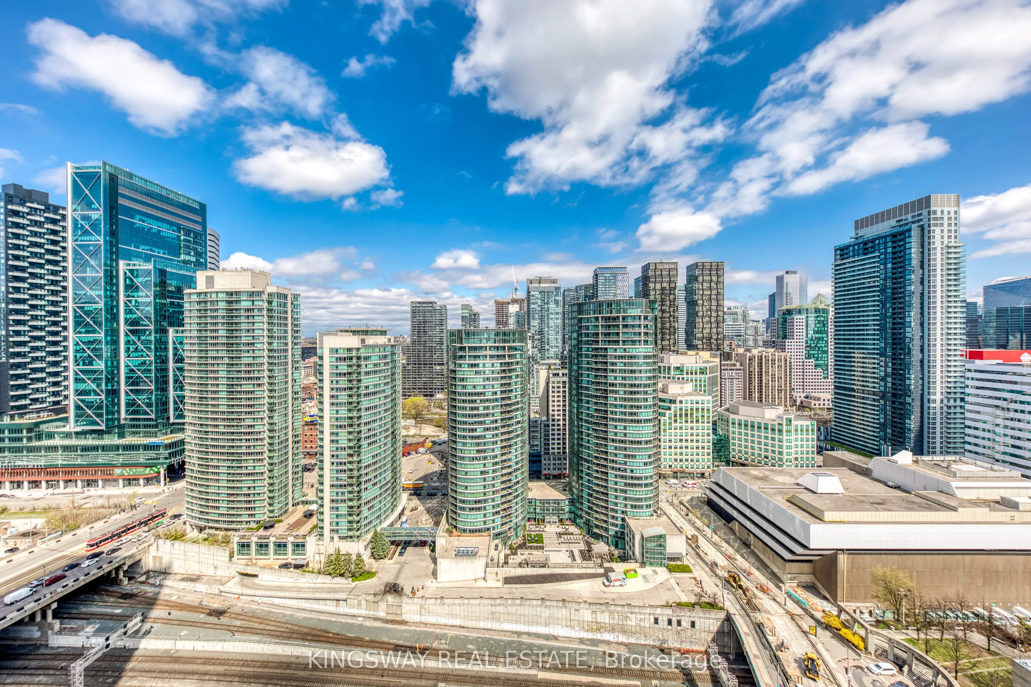 81 Navy Wharf Court #3511