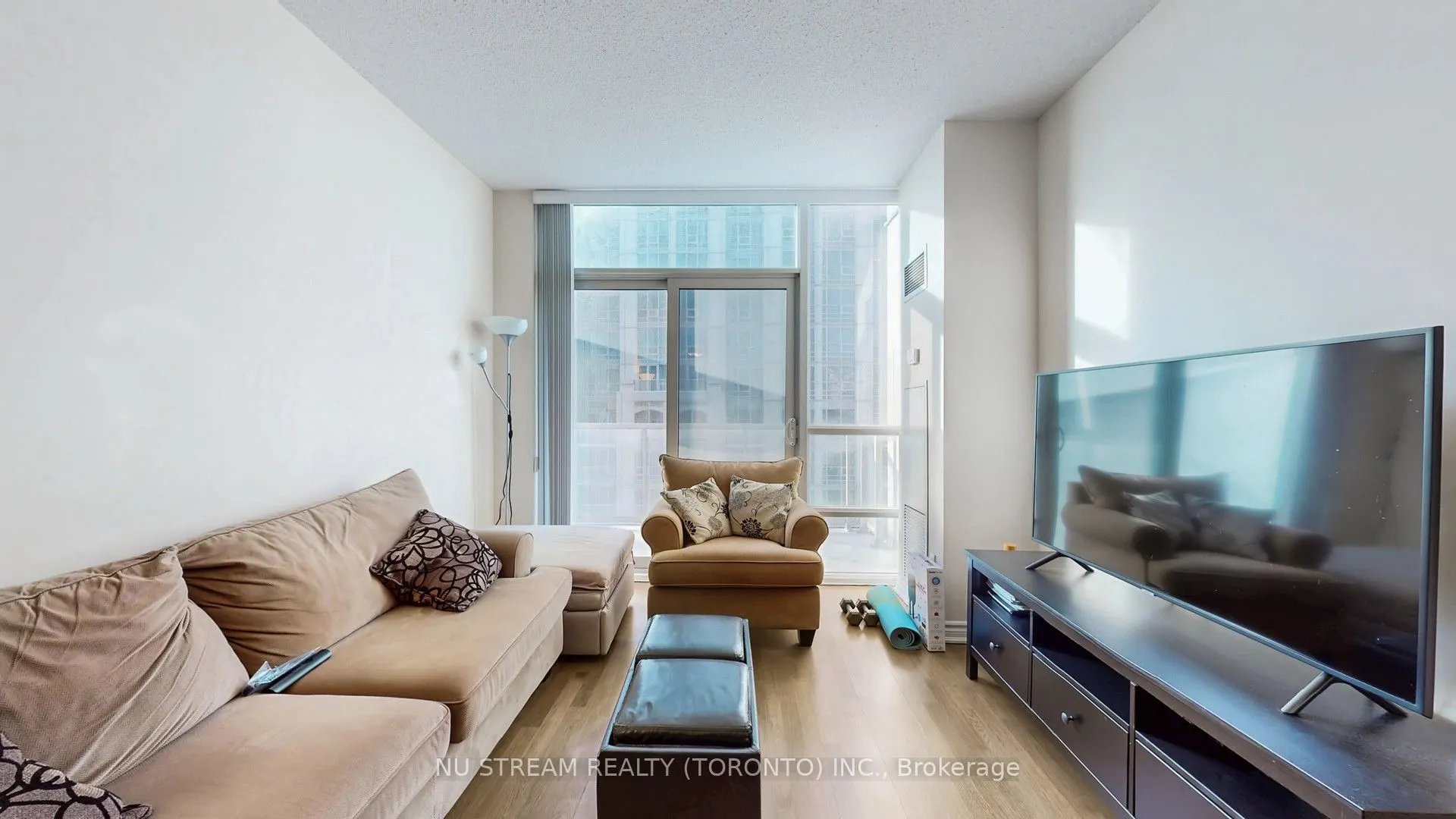 761 Bay Street #3101