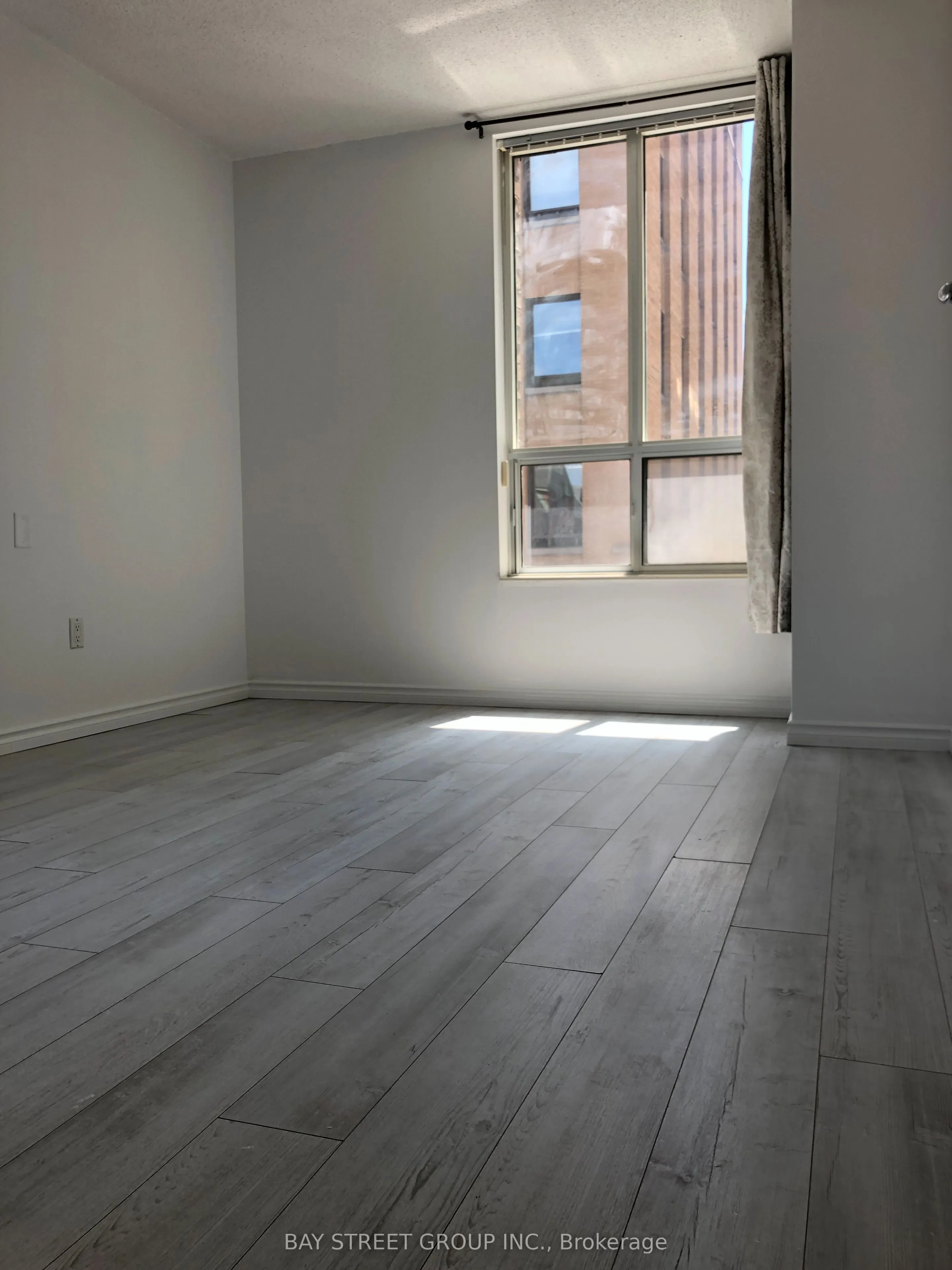 284 Bloor Street W, #308