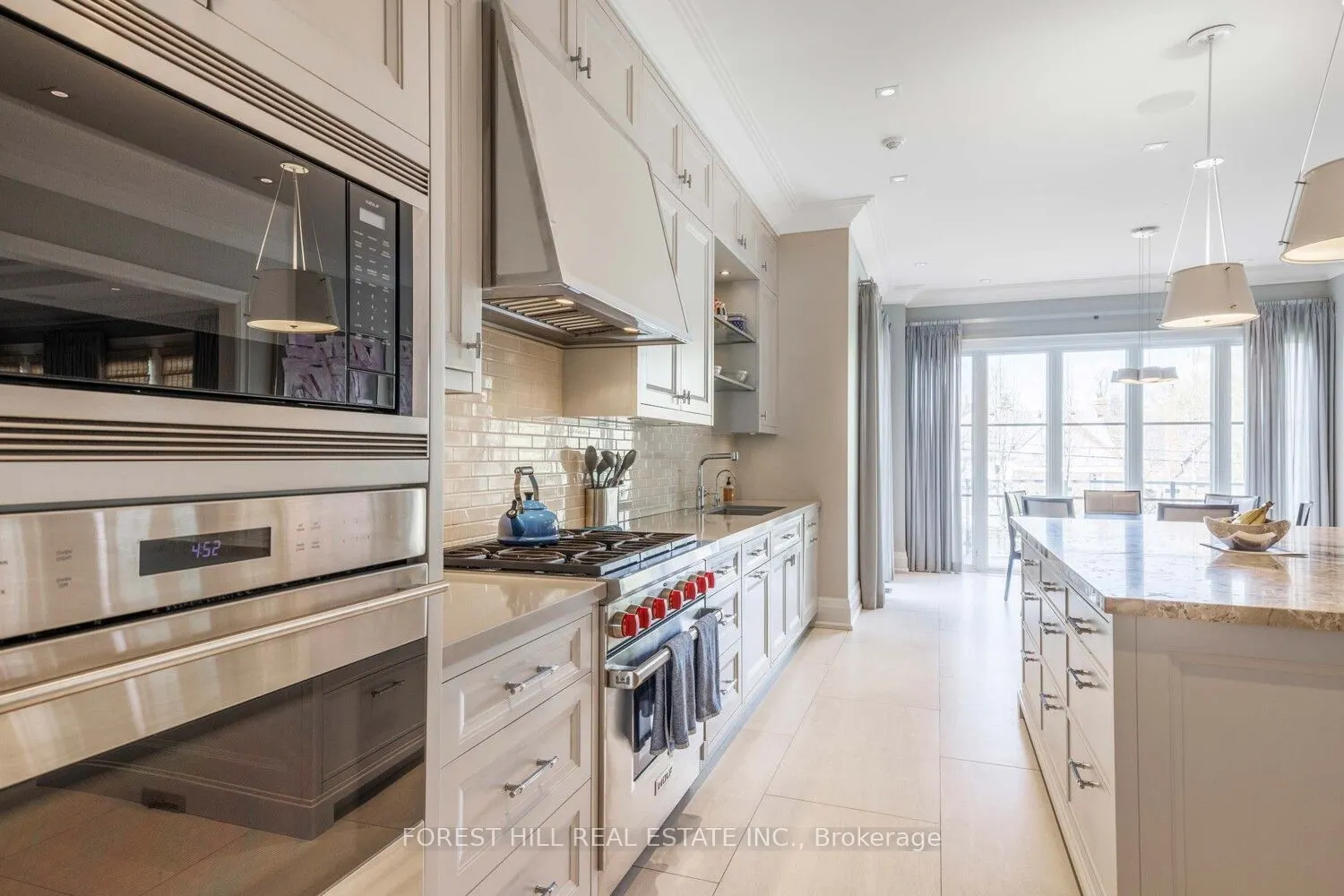 221 Dunvegan Road