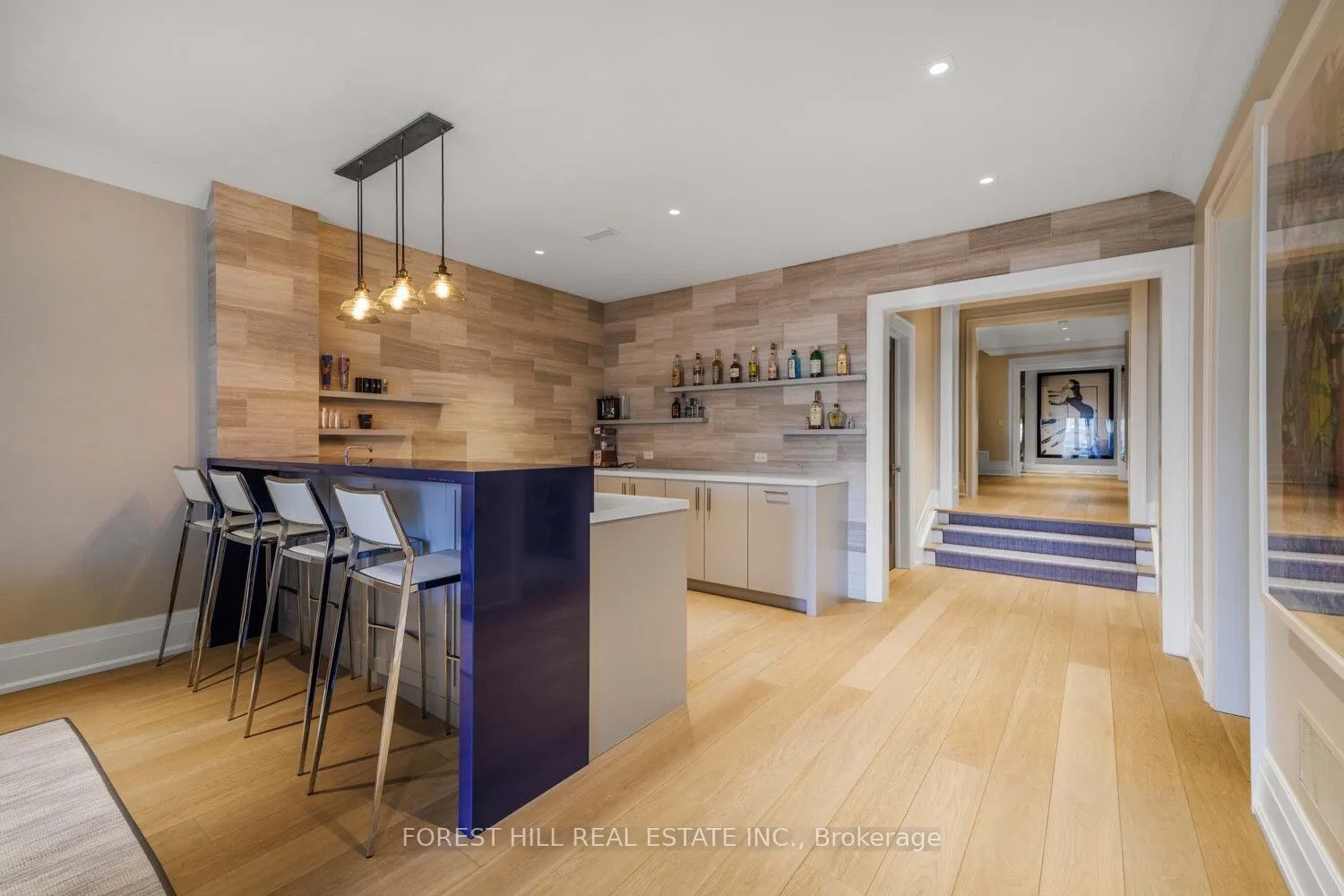 221 Dunvegan Road