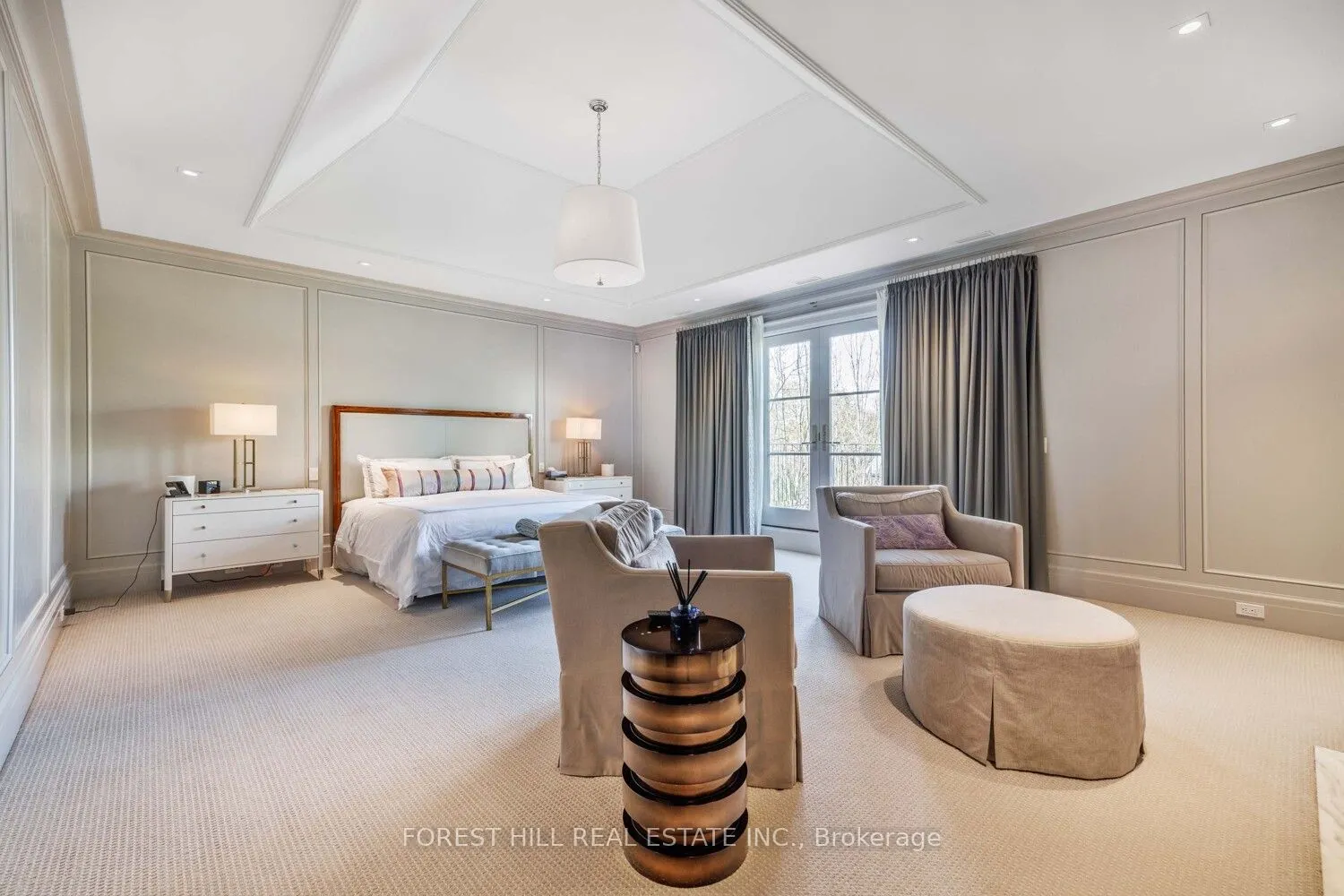 221 Dunvegan Road