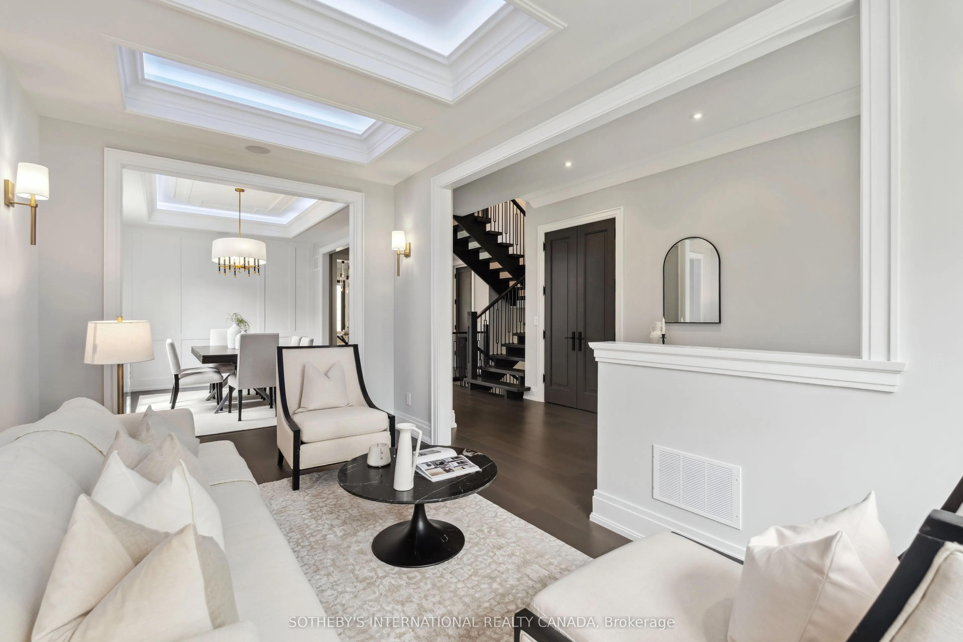 222 Connaught Avenue