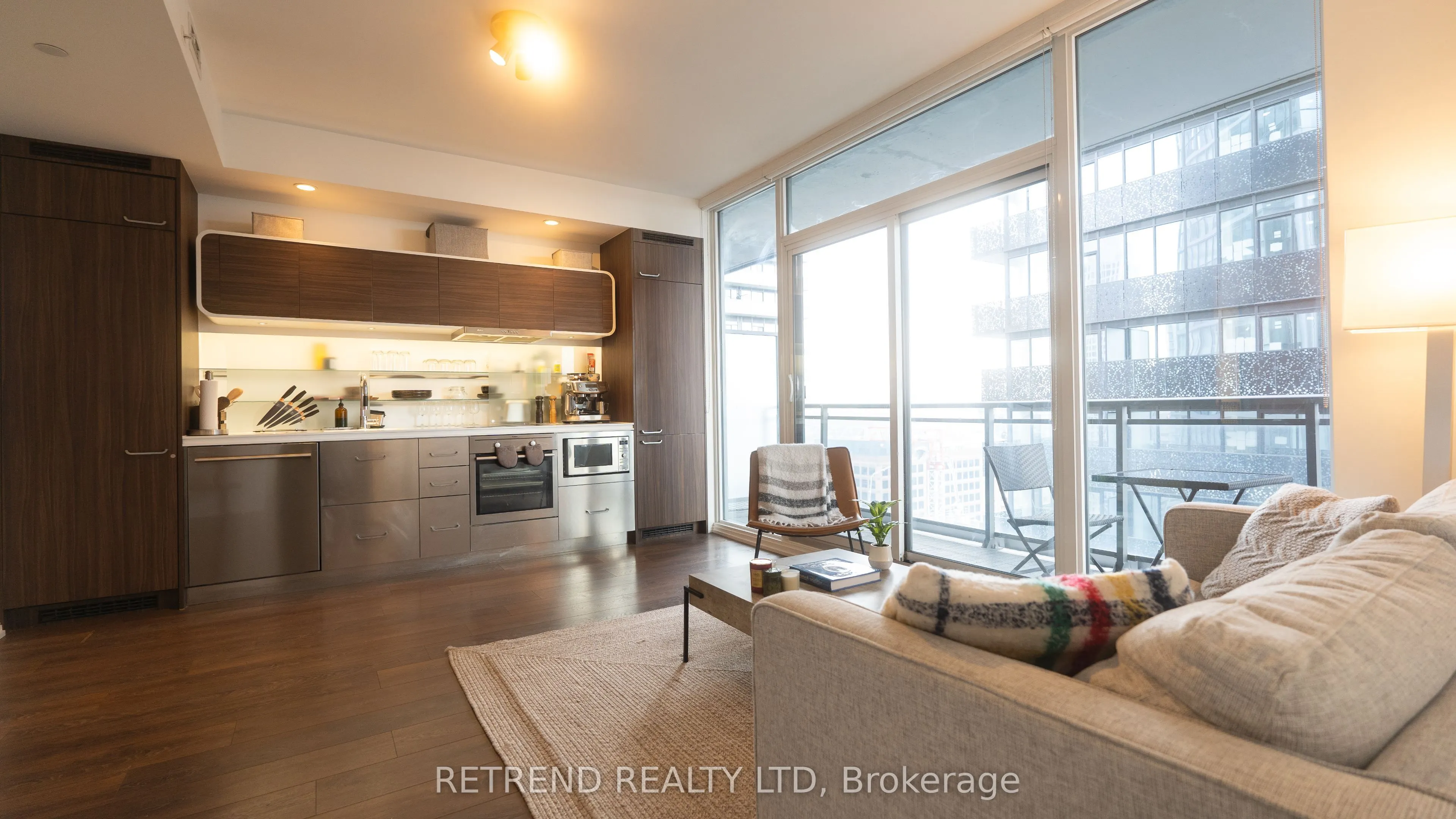 45 Charles Street E, #3311