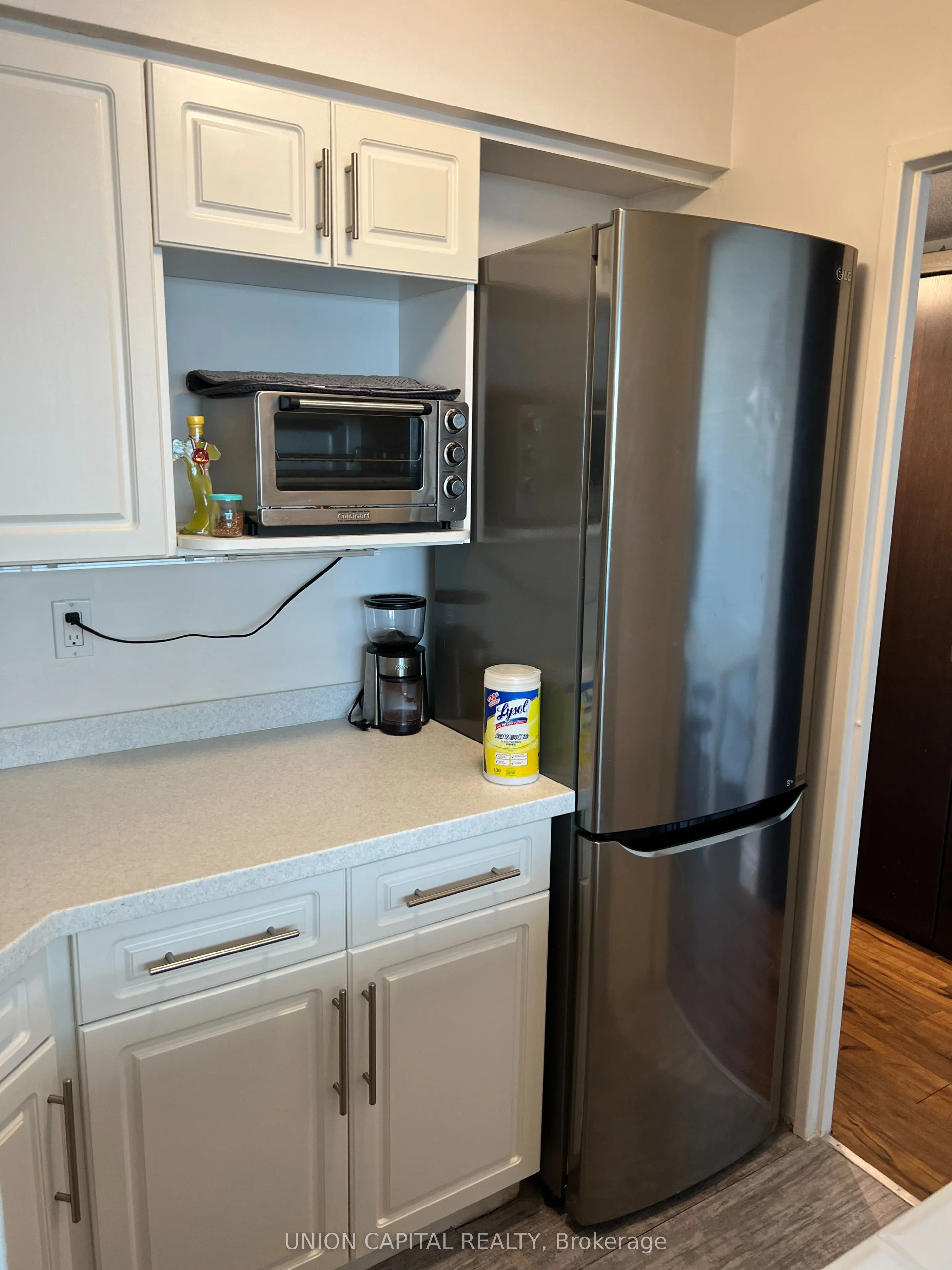 720 Spadina Avenue, #1011