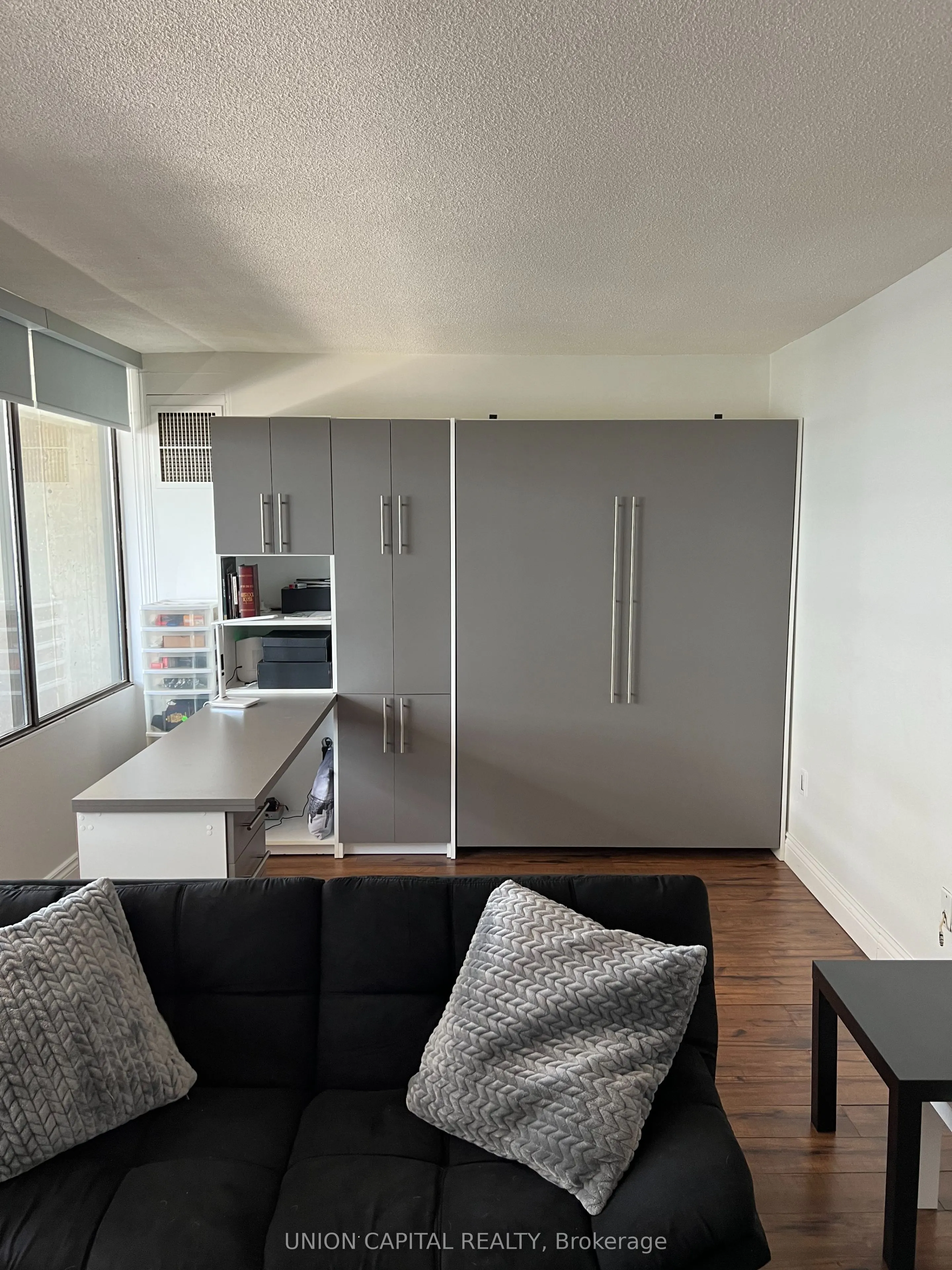 720 Spadina Avenue, #1011
