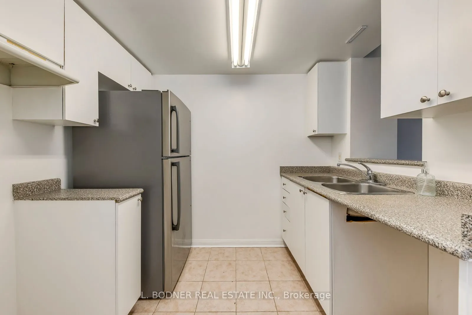 70 Douro Street, #116