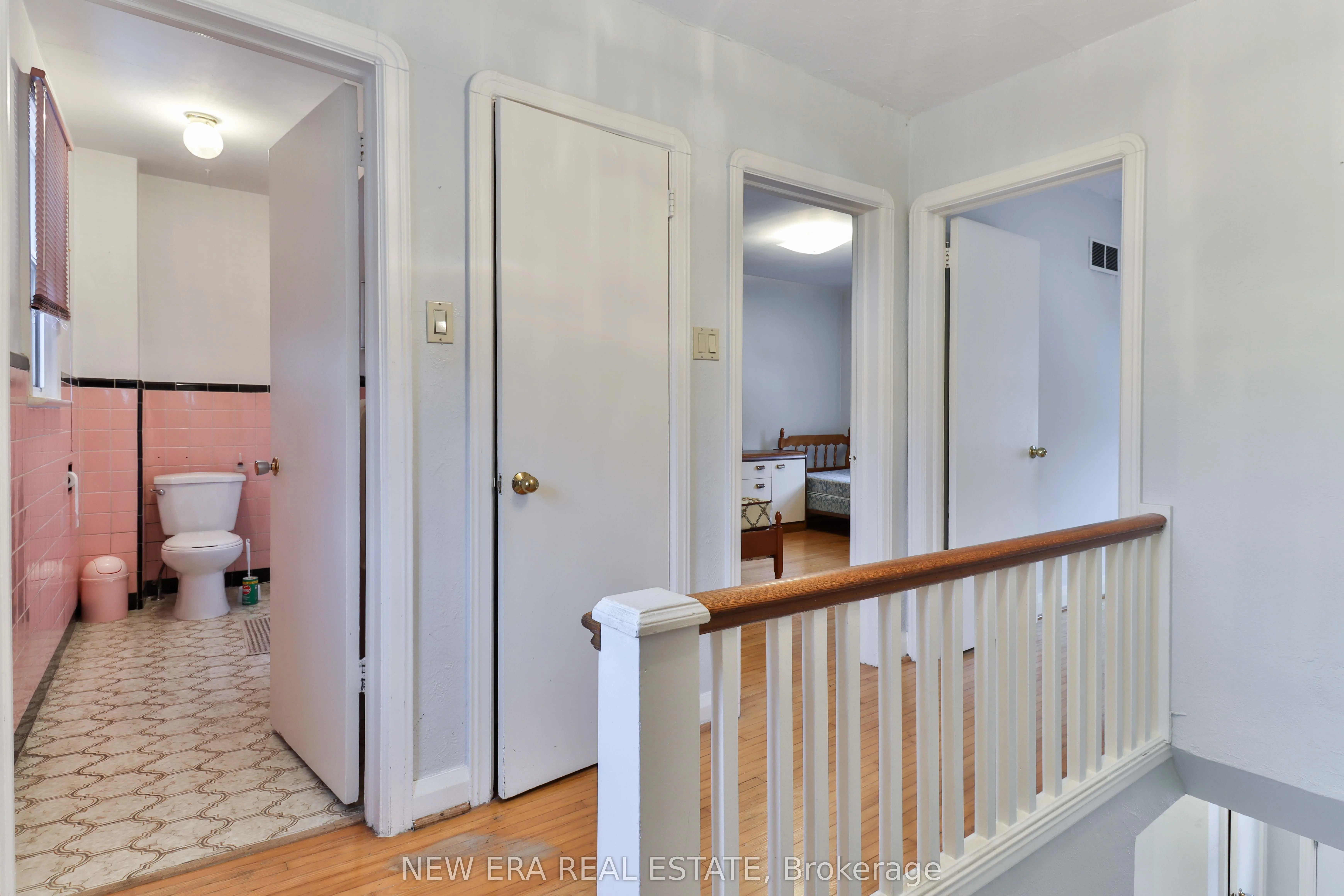 27 Dell Park Avenue