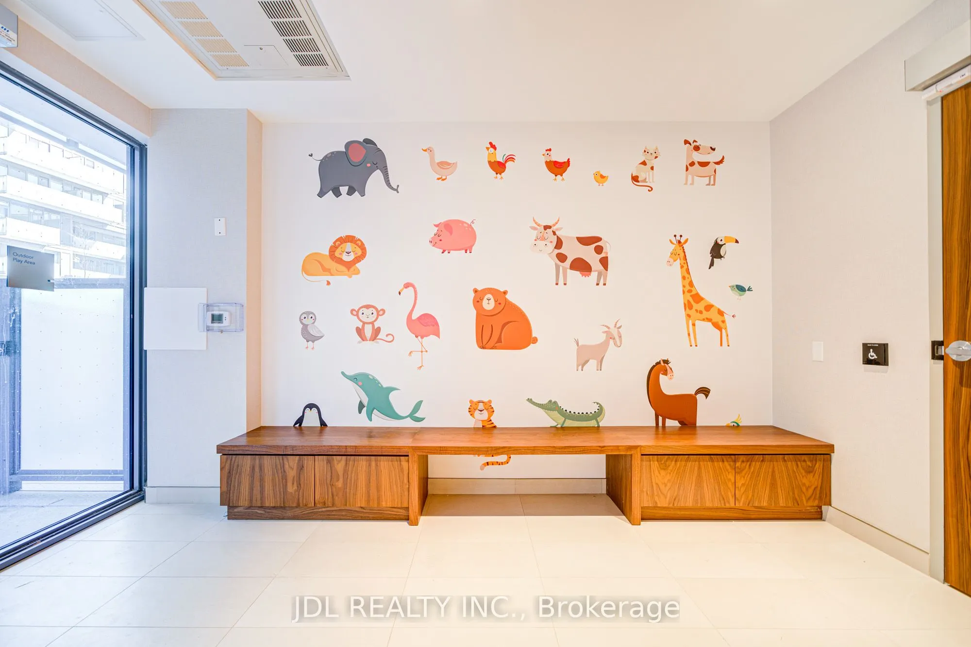 8 Olympic Garden Drive, #1309