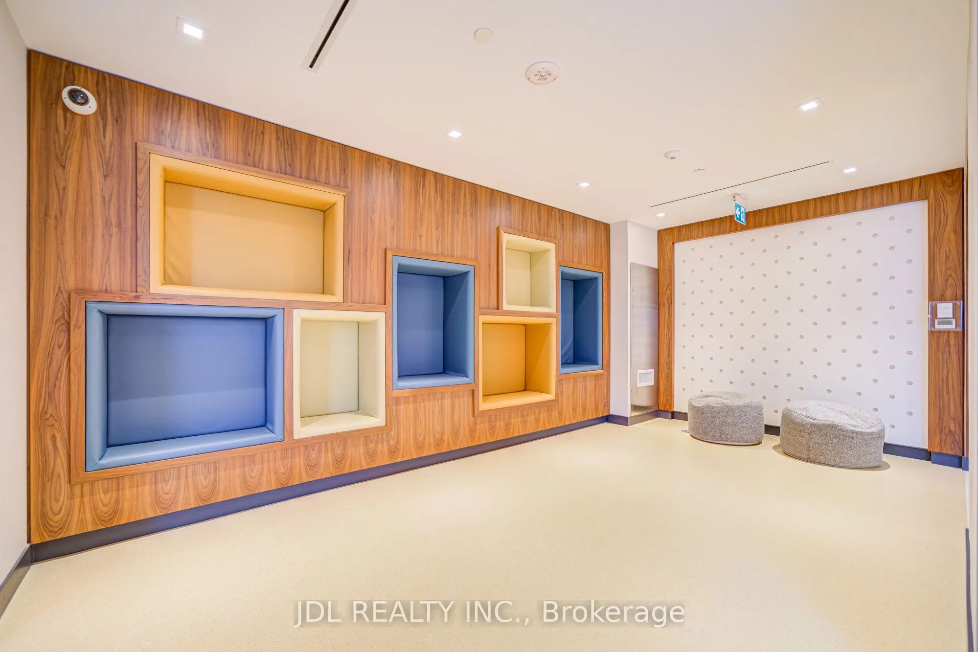 8 Olympic Garden Drive, #1309