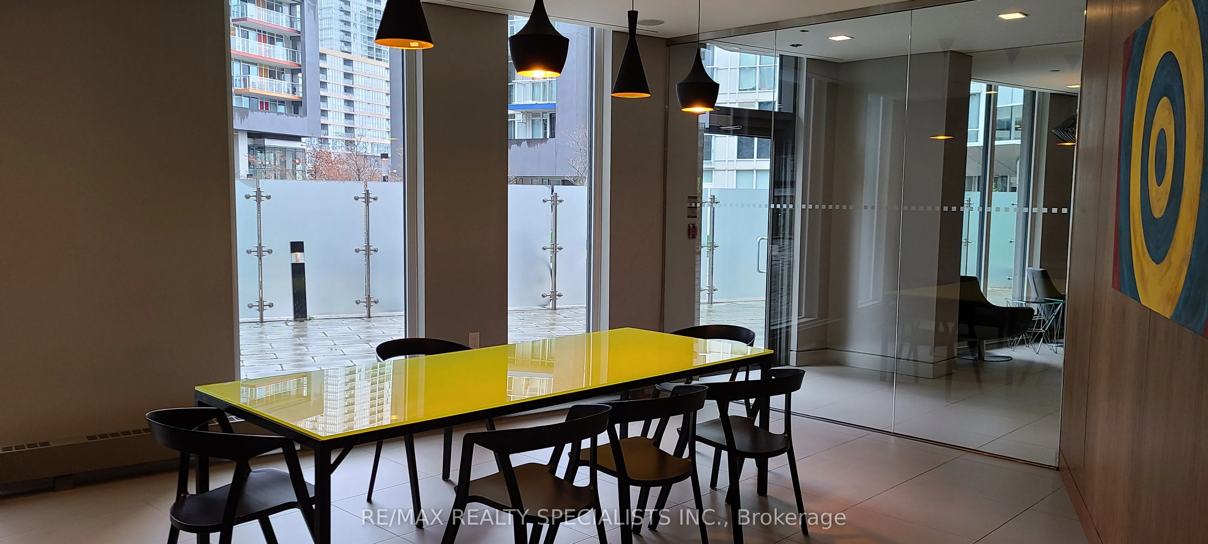 75 Queens Wharf Road, #707