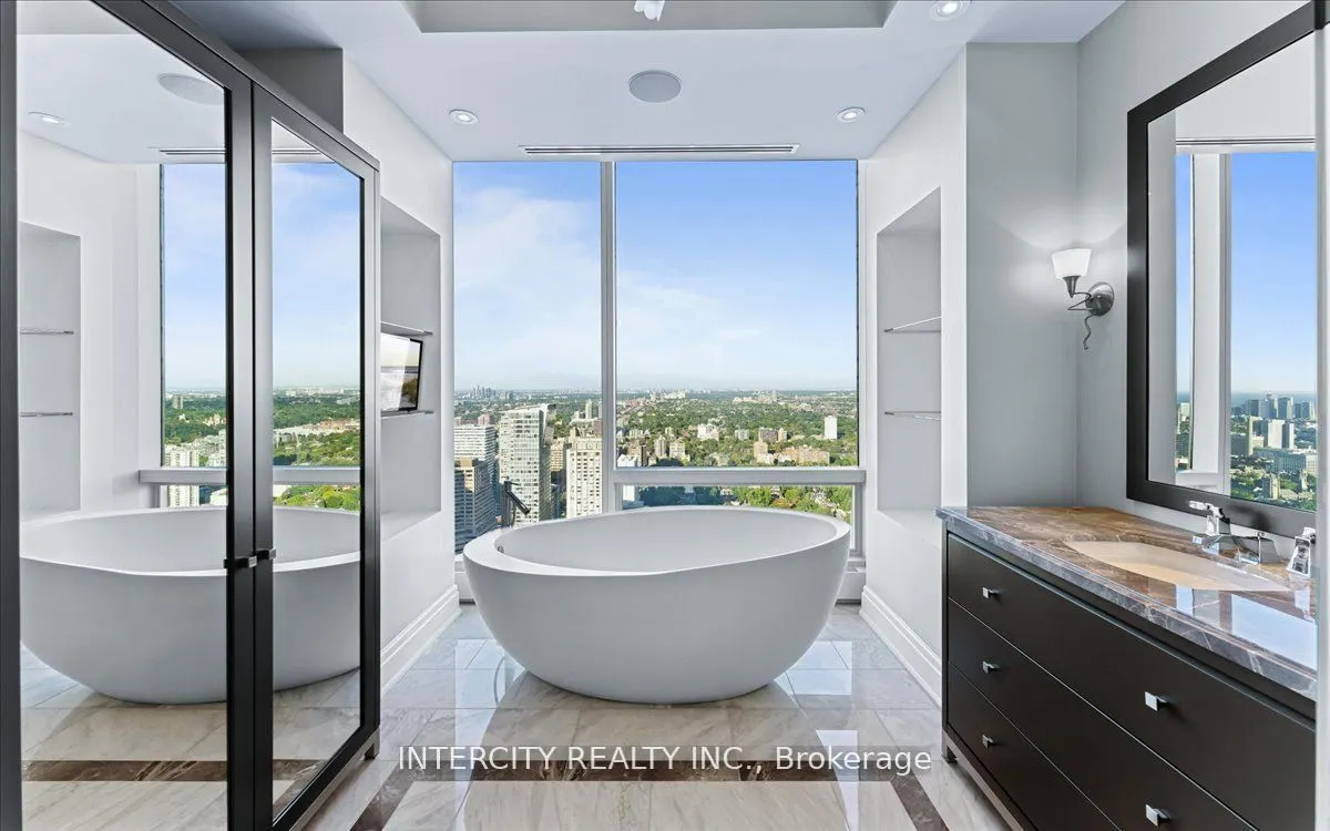 50 Yorkville Avenue #4001
