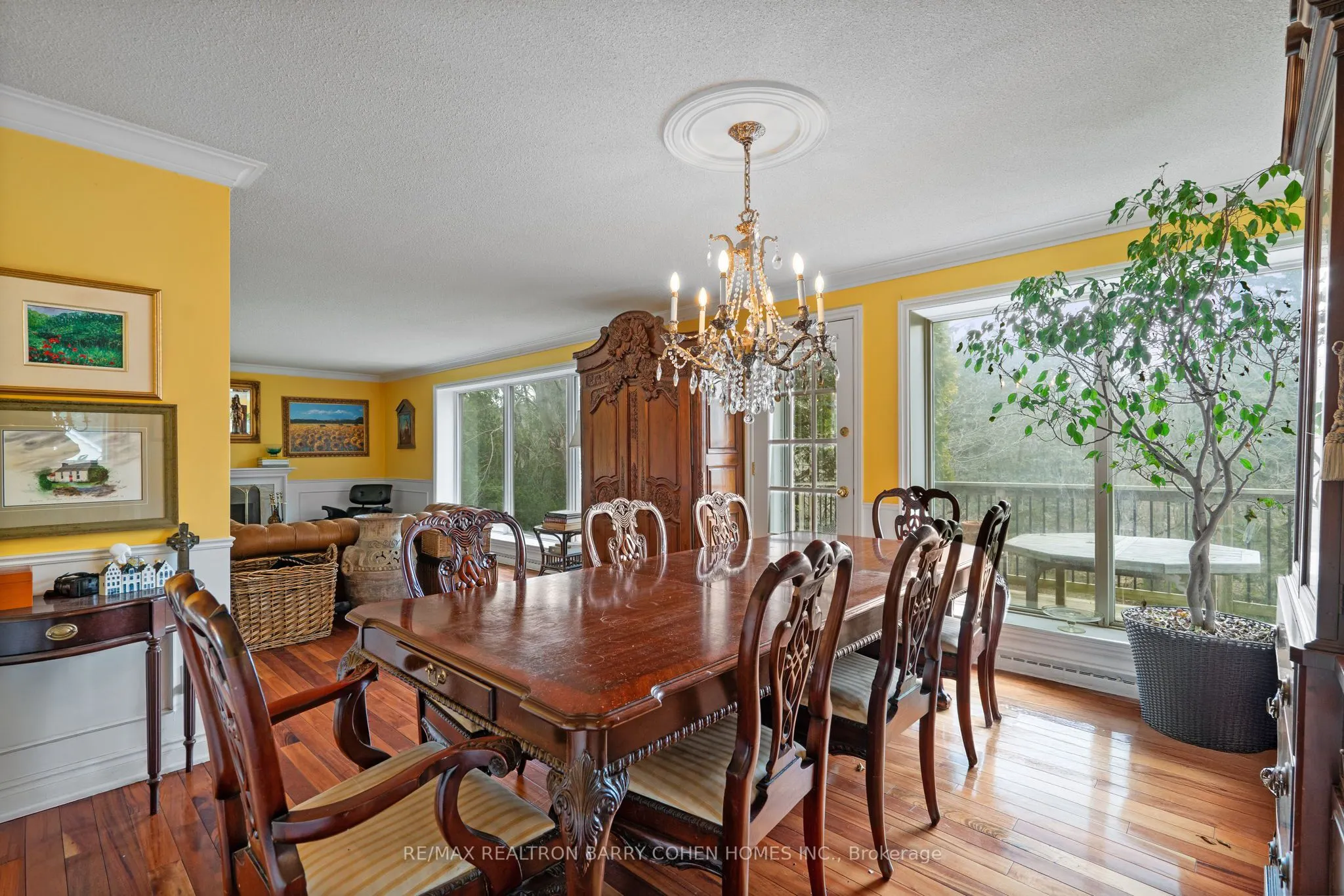 16 Wilket Road
