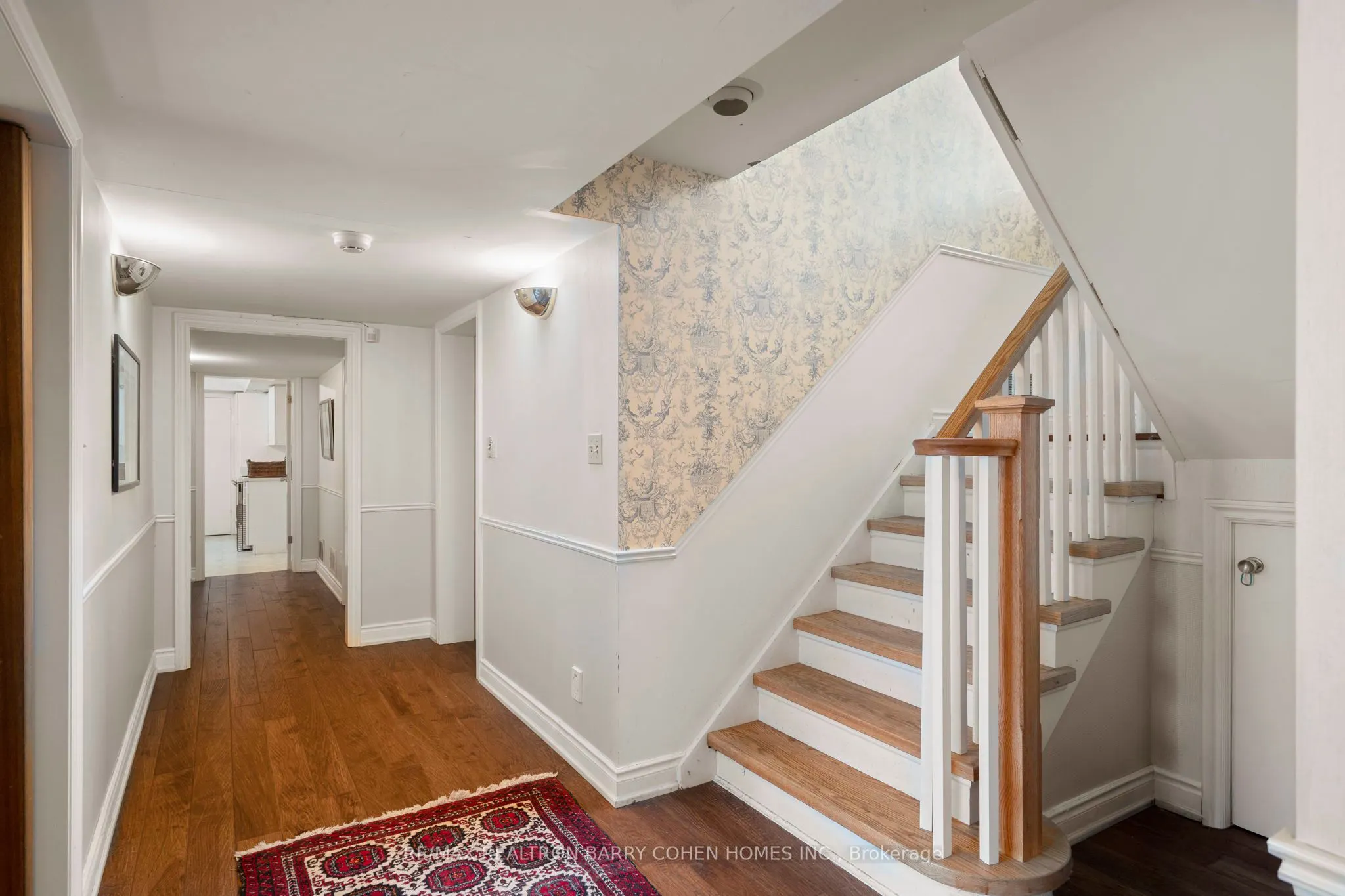 16 Wilket Road