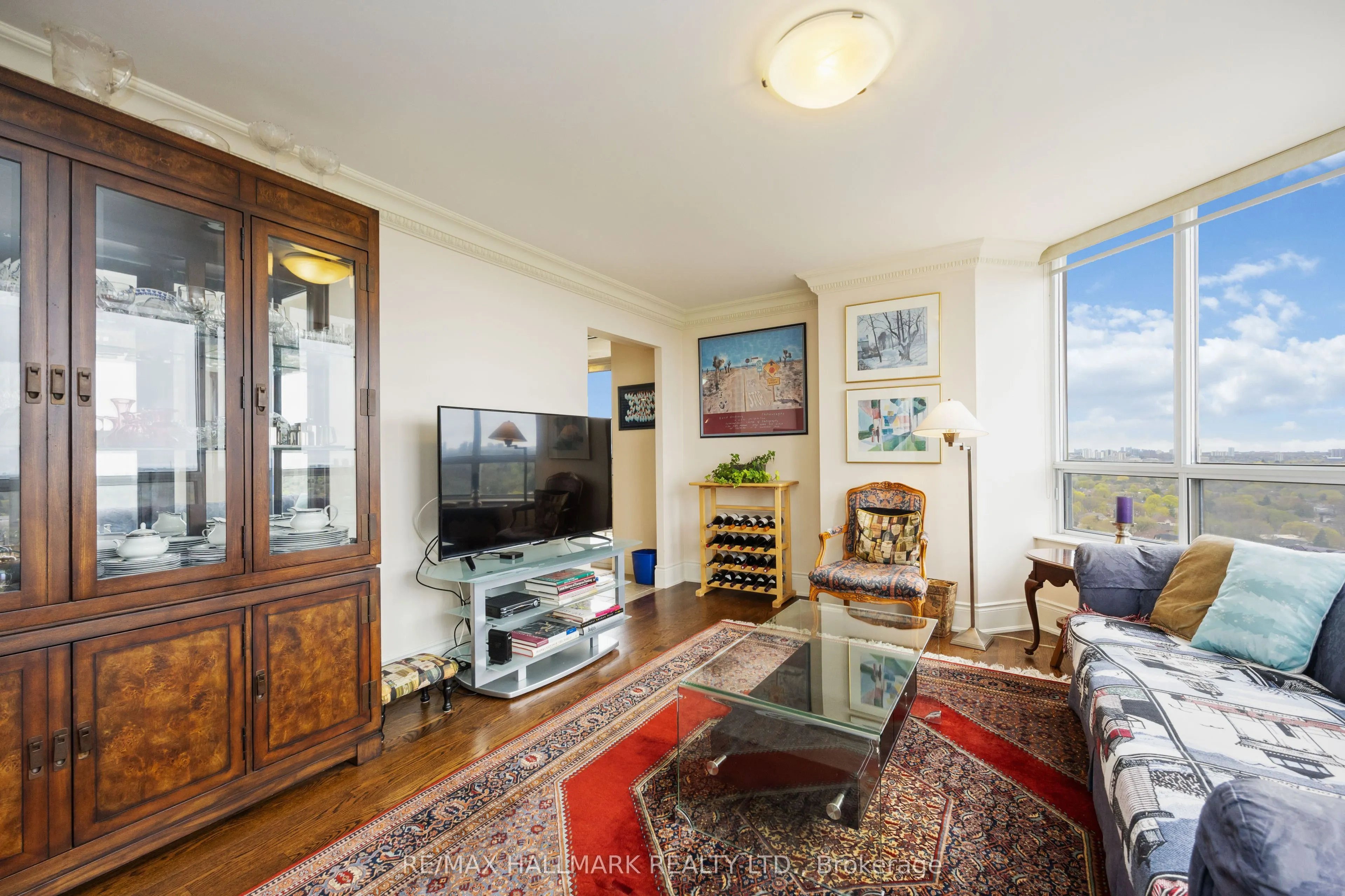 80 Harrison Garden Boulevard #1821