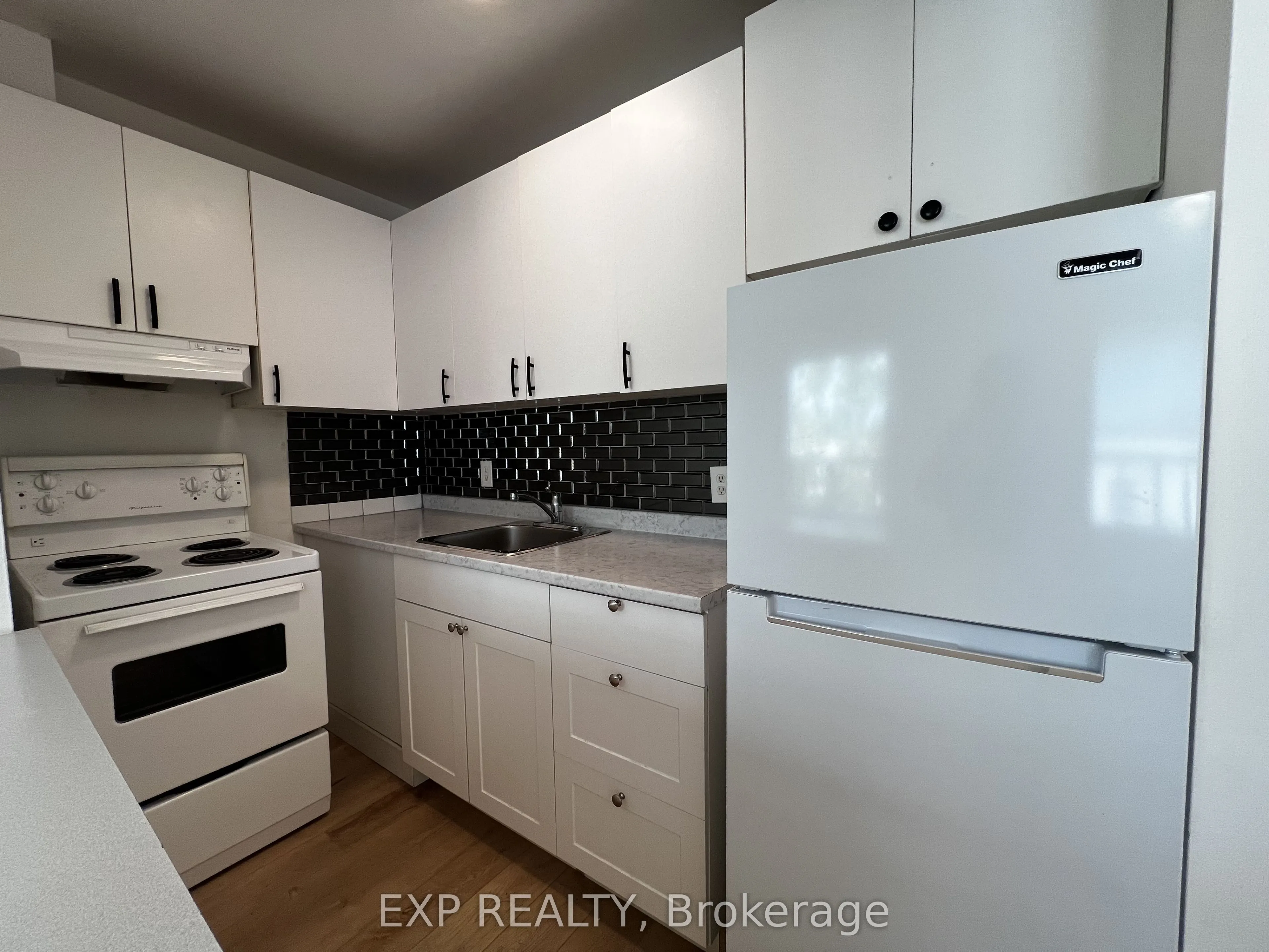 102 Greensides Avenue, #16