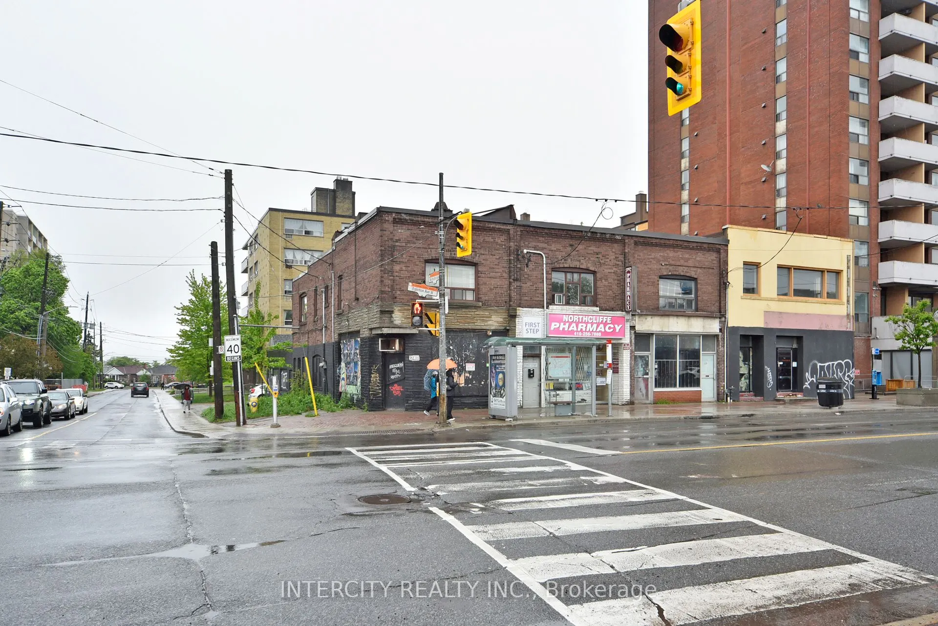 1747 - 1757 Eglinton Avenue W