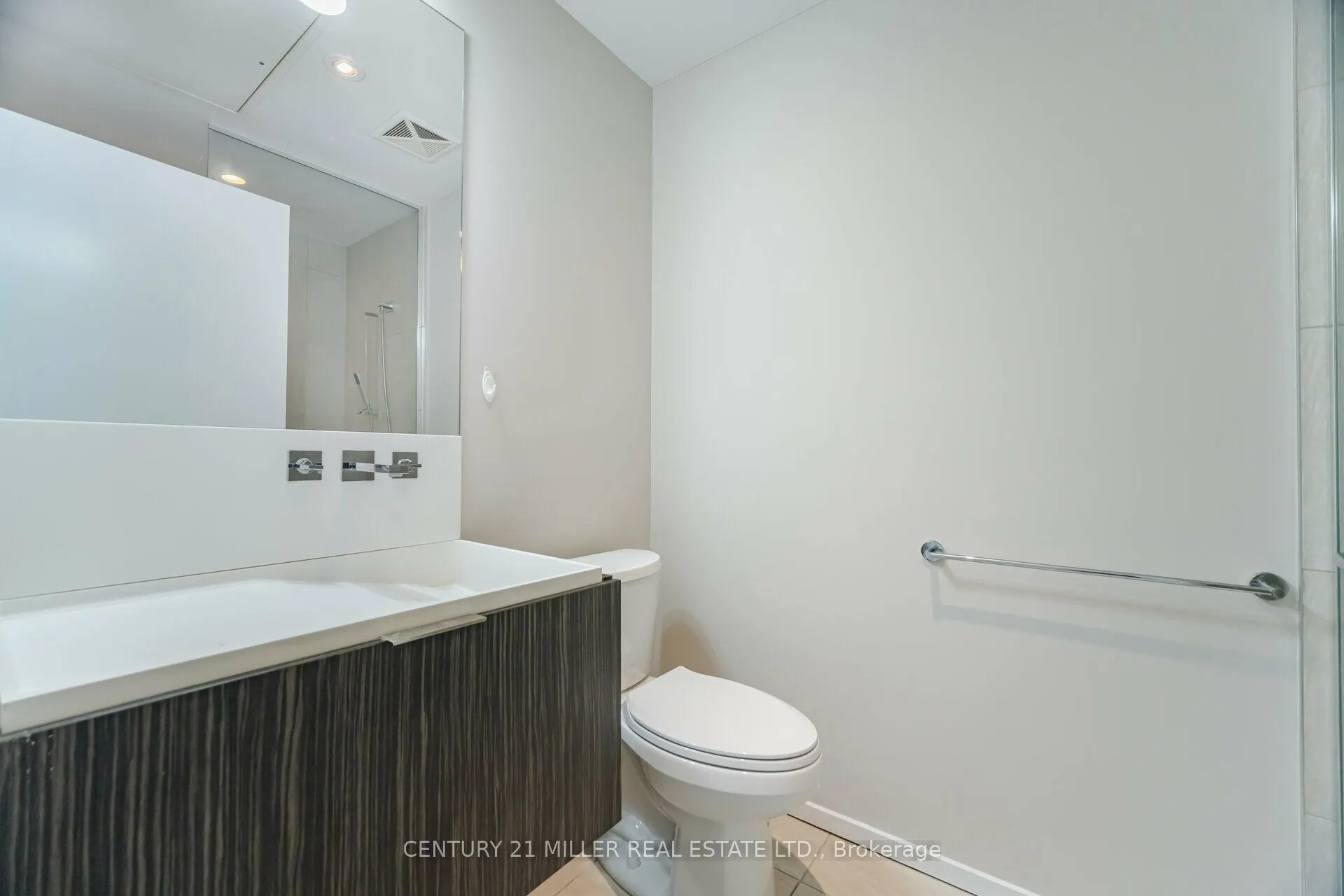 101 Charles Street E #1001