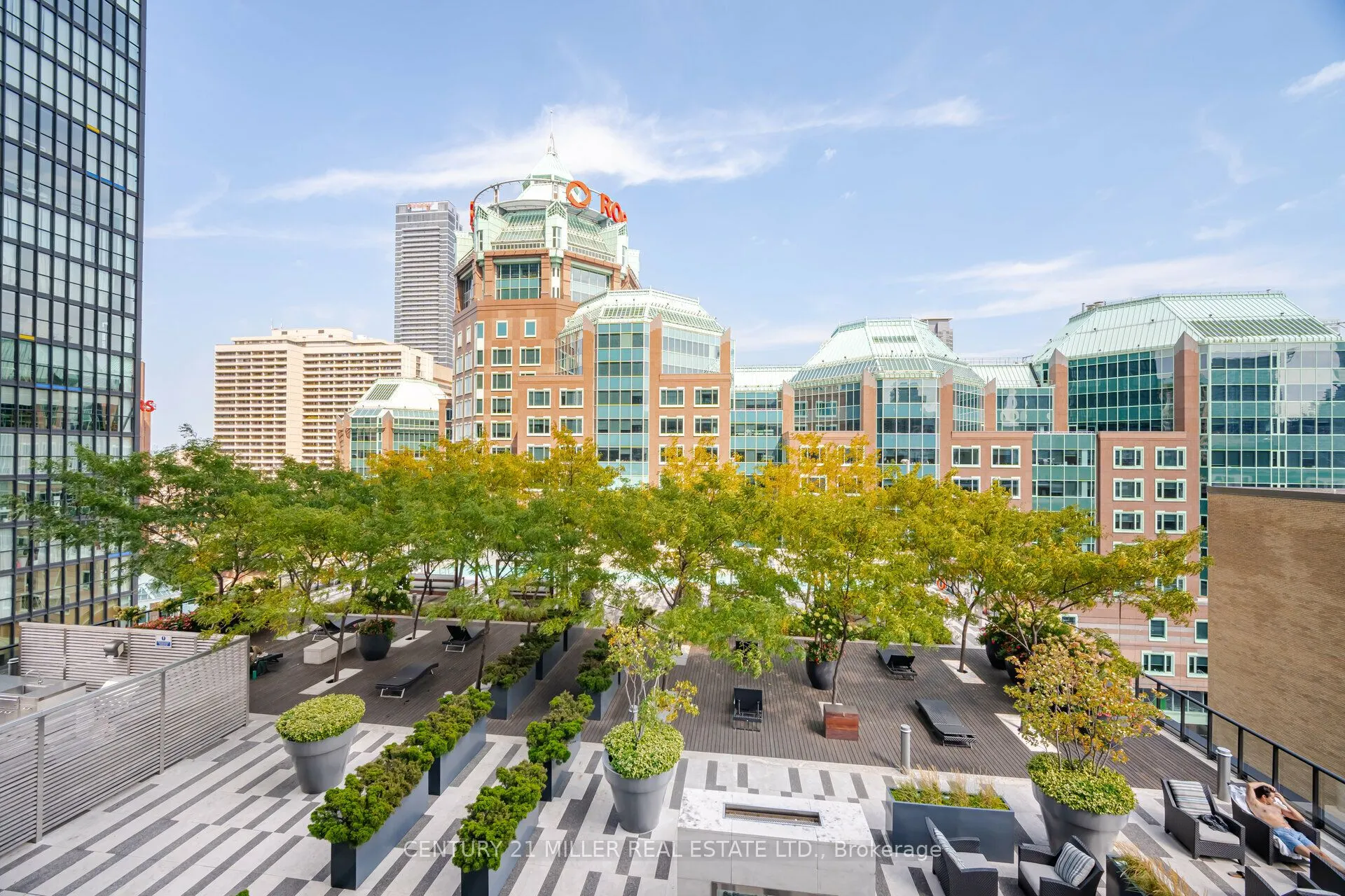 101 Charles Street E #1001