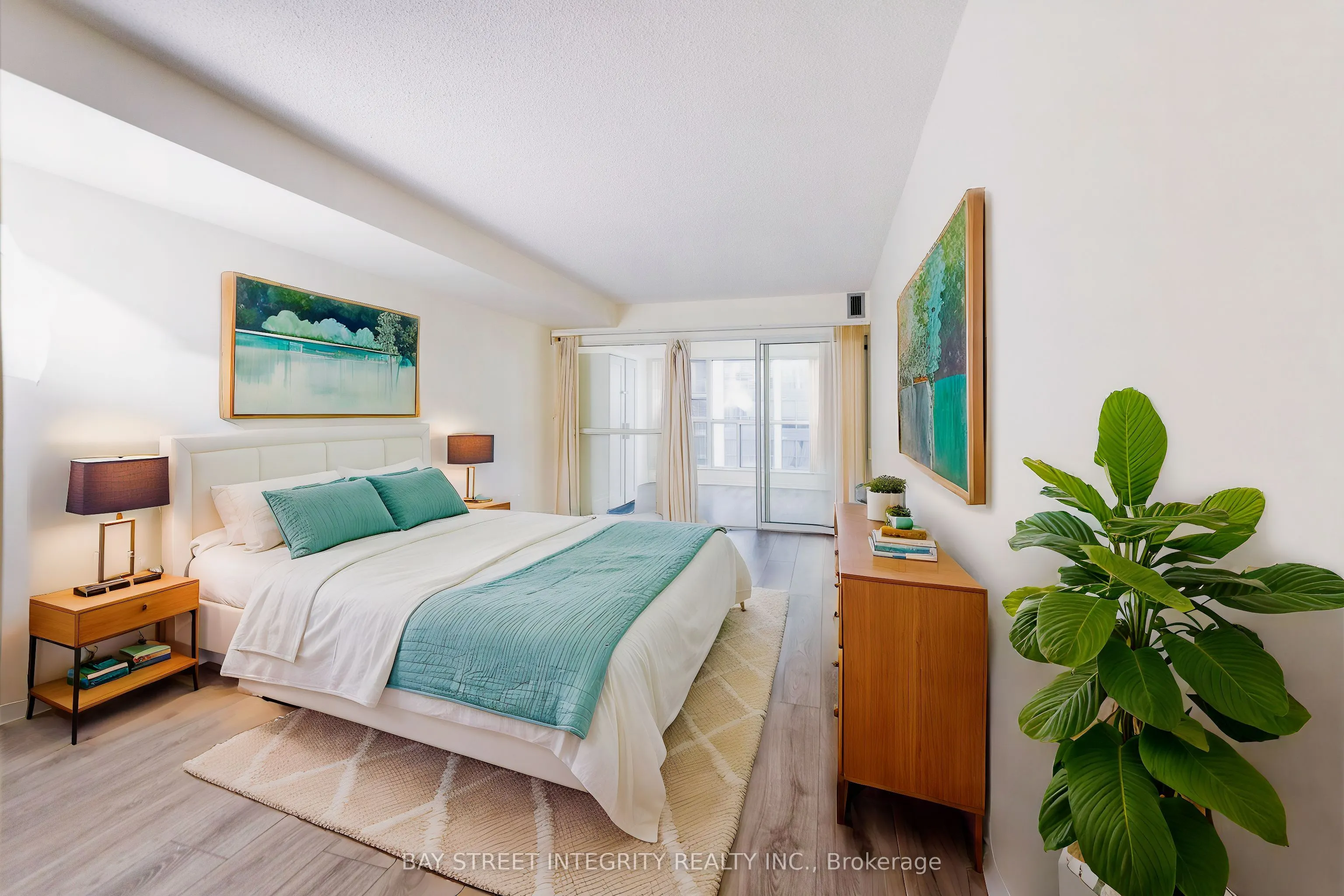 28 Hollywood Avenue, #1210