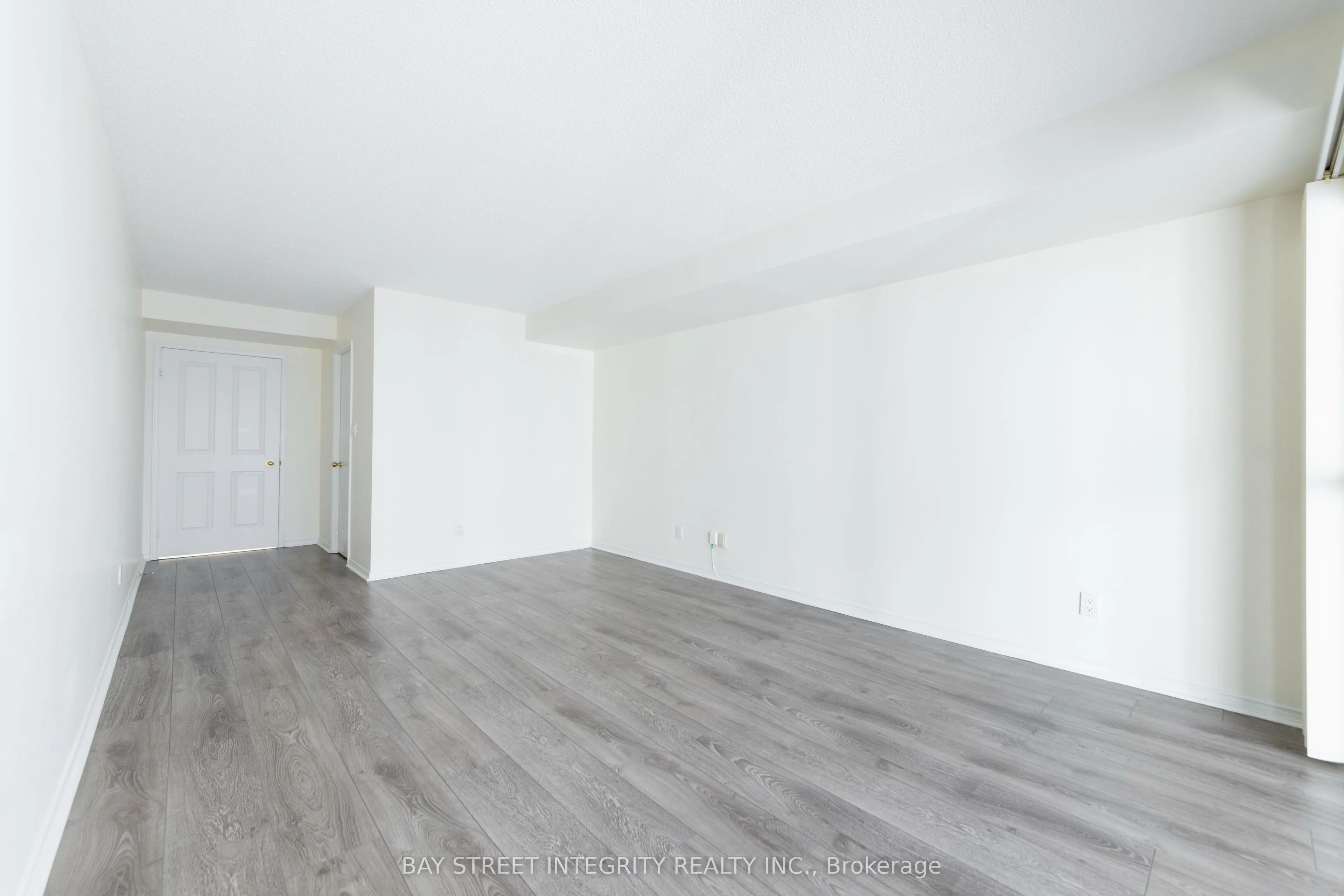 28 Hollywood Avenue, #1210