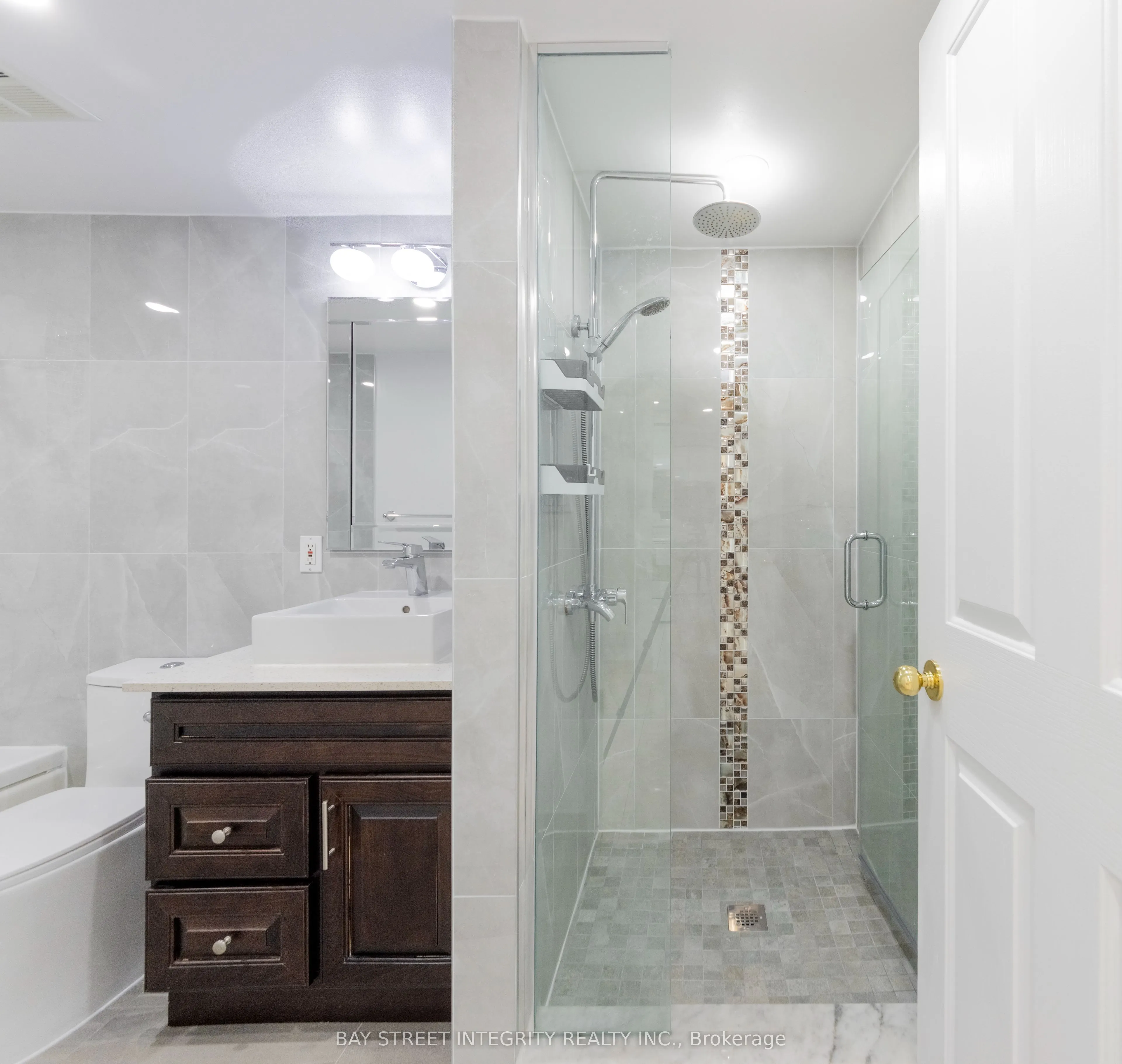 28 Hollywood Avenue, #1210