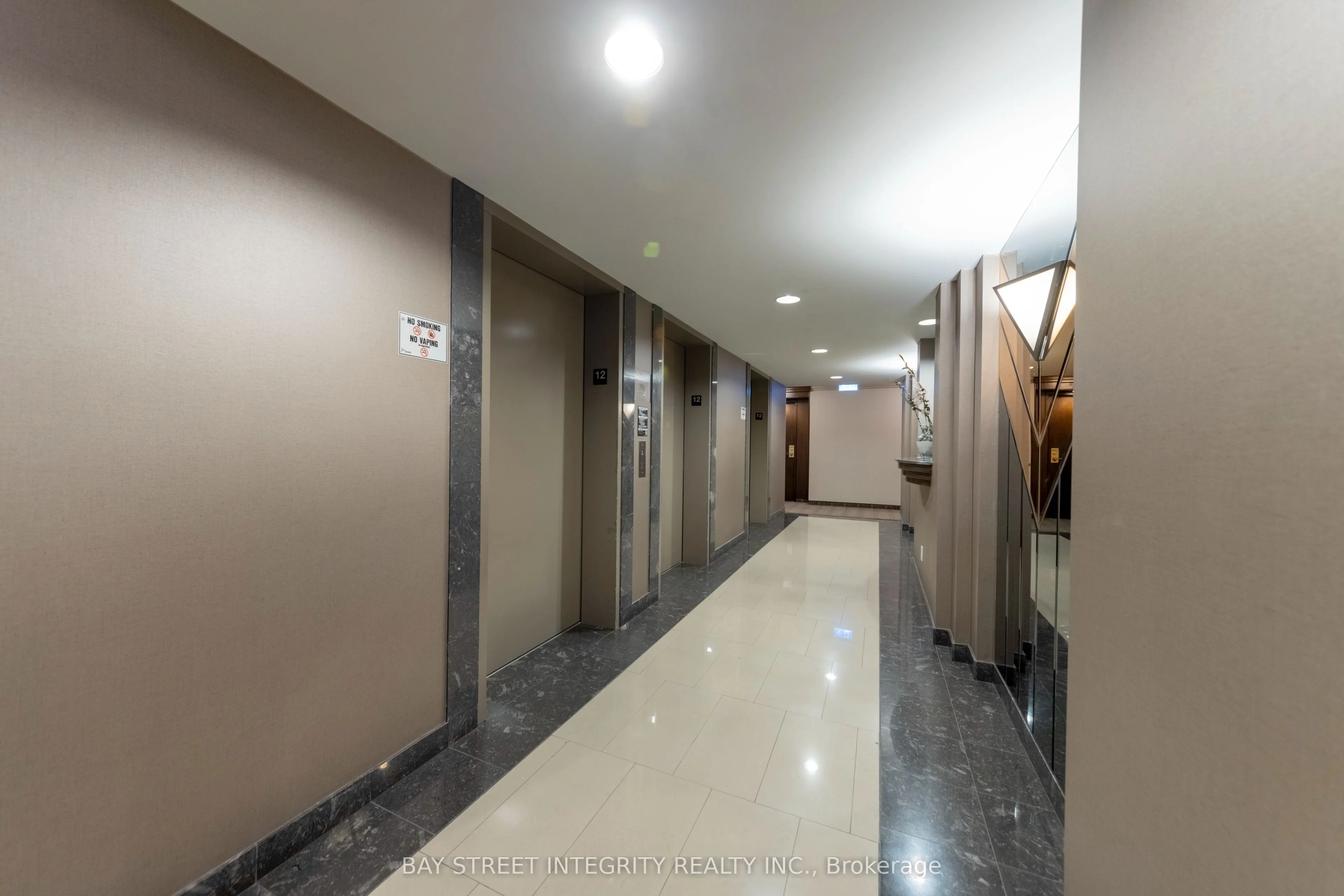 28 Hollywood Avenue, #1210